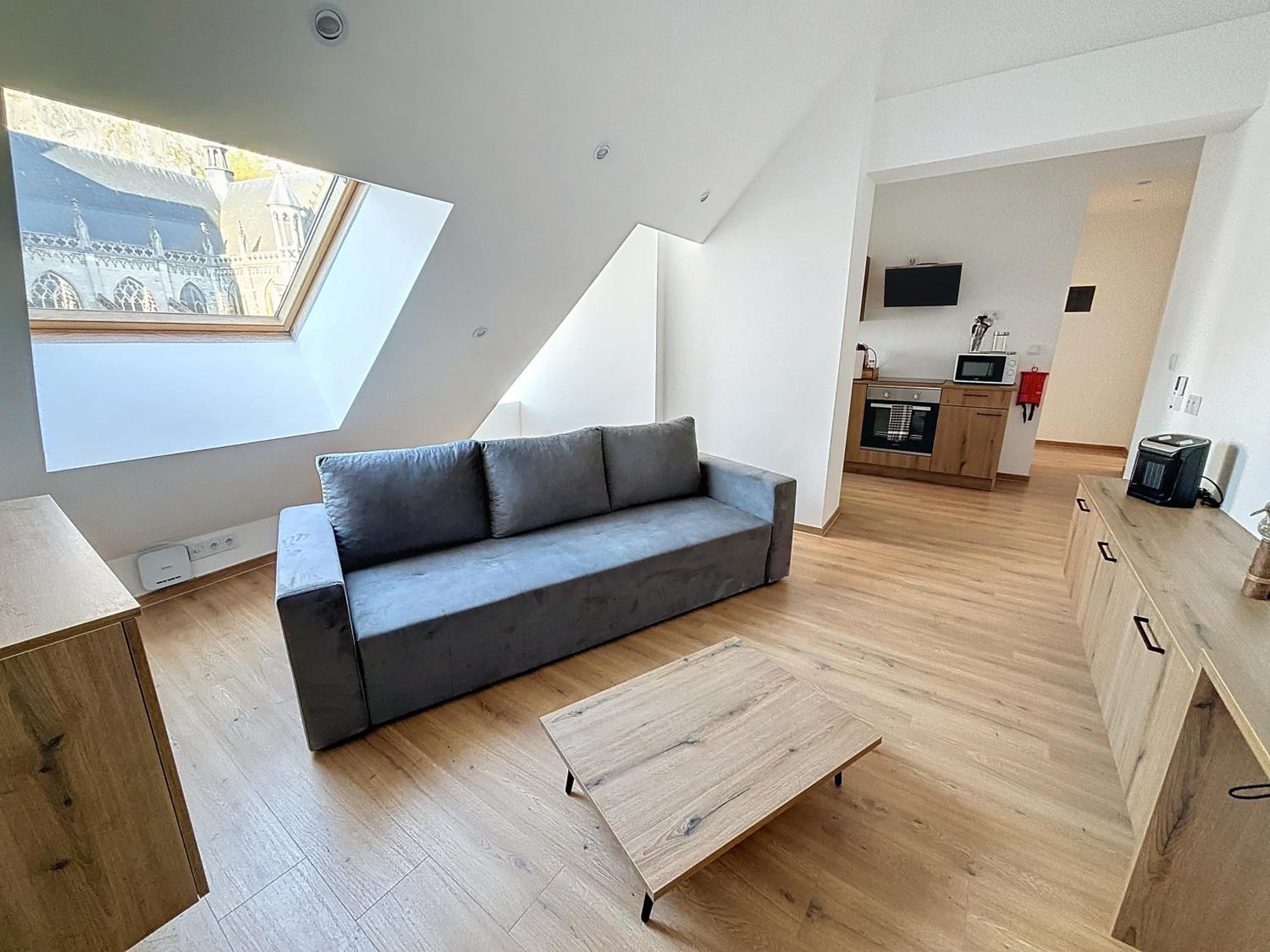 One-Bedroom Apartment photo 2