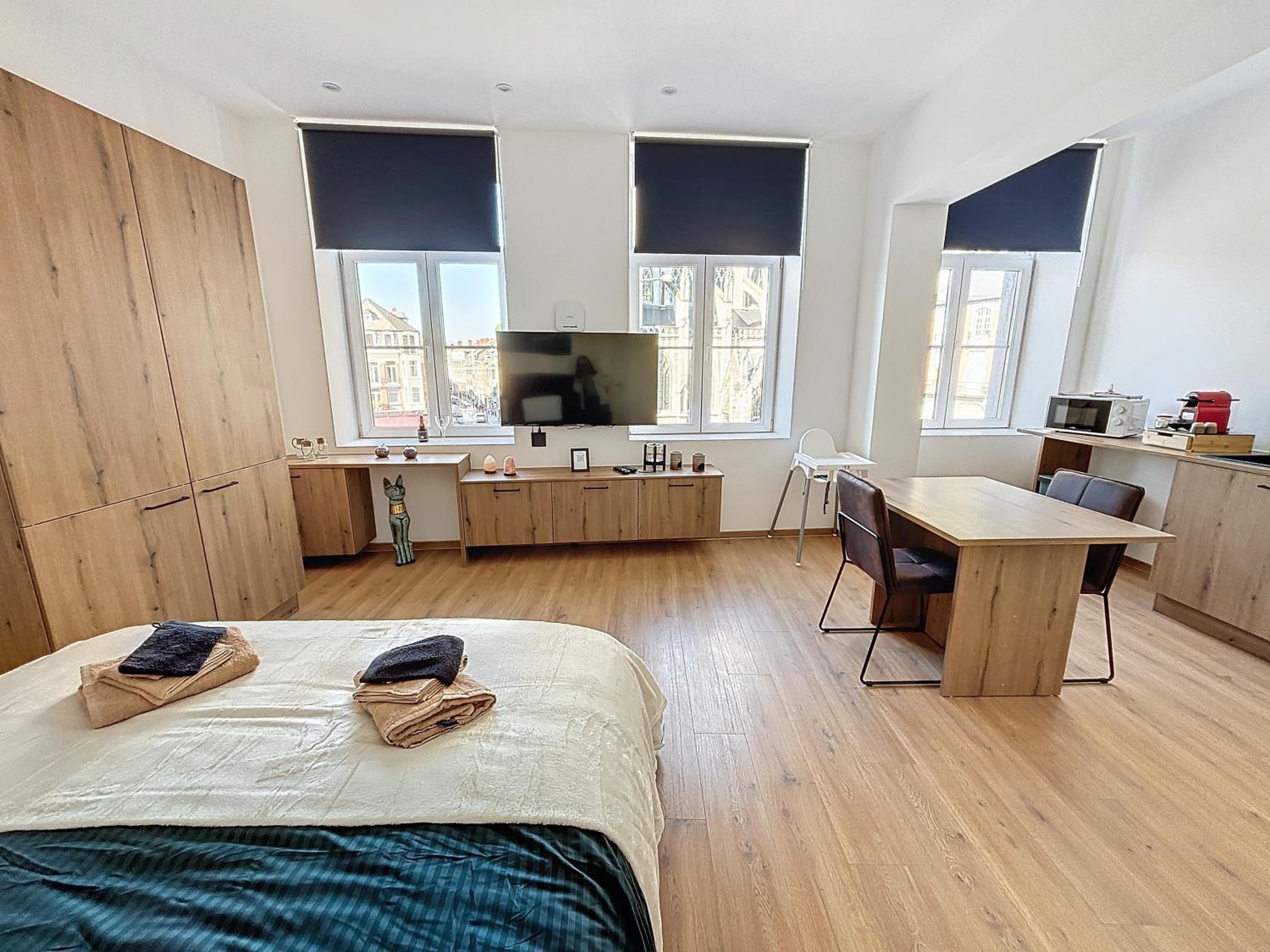 Apartment photo 2