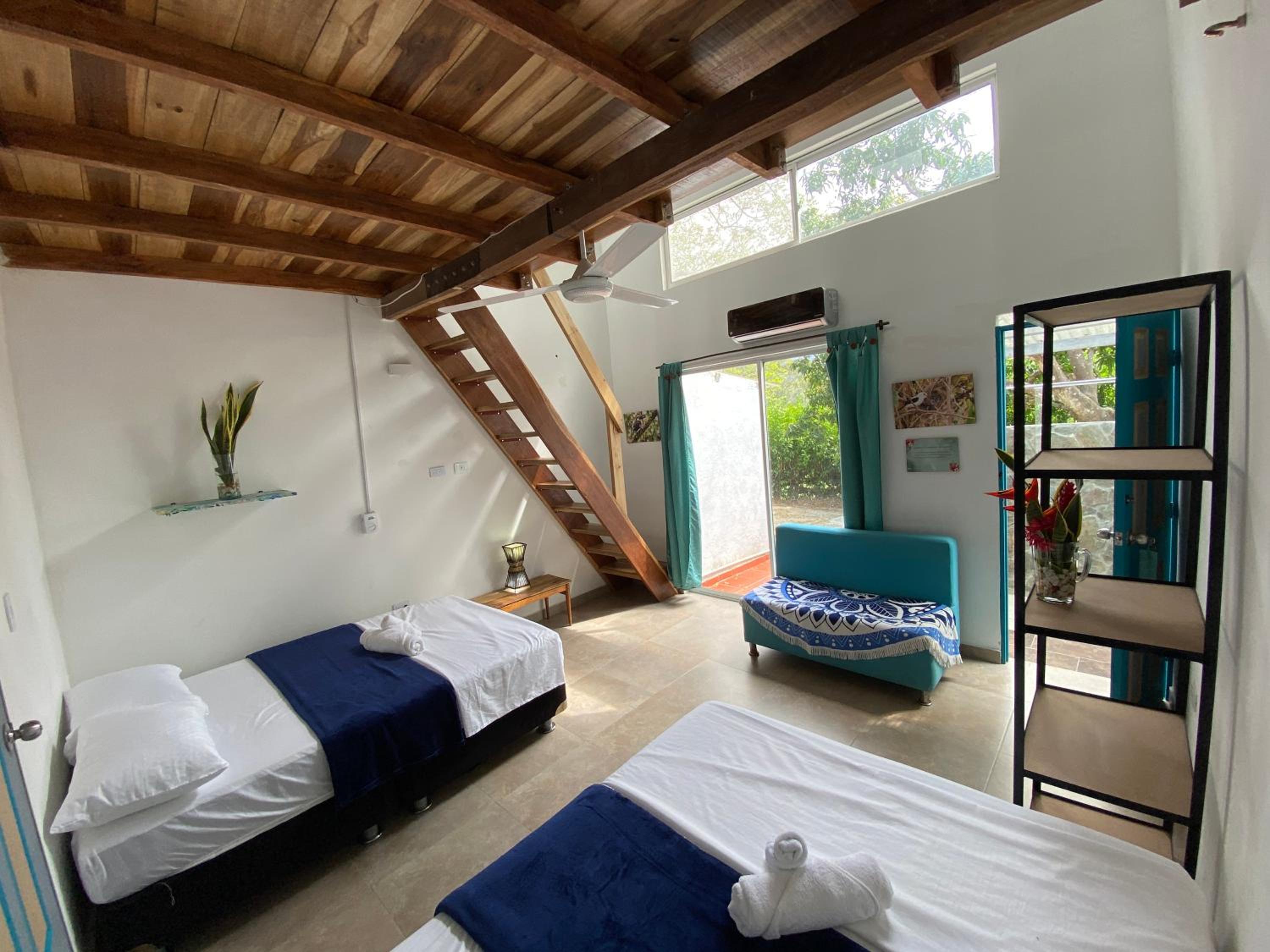 Family Room with Mountain View photo 3