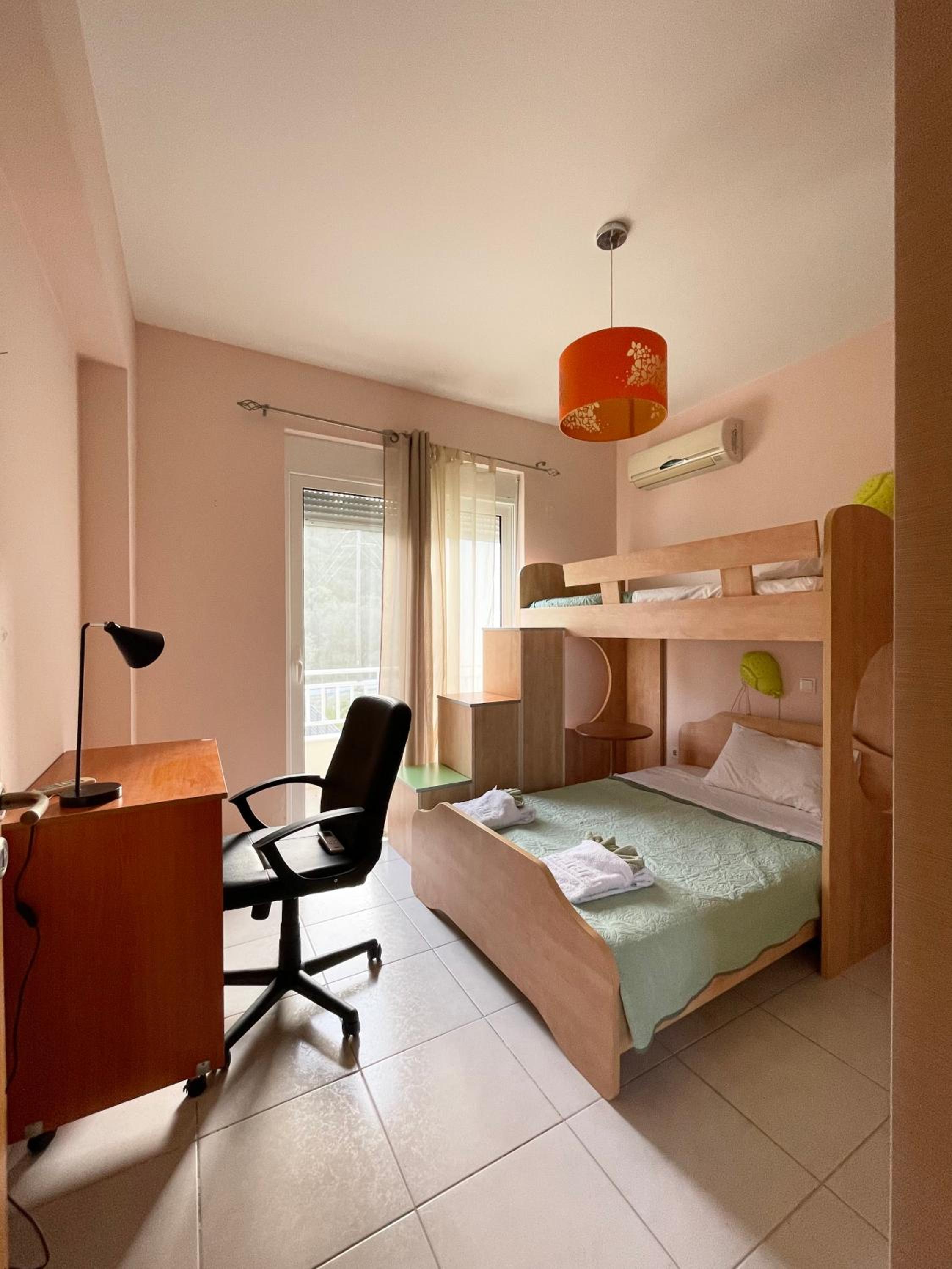 Two-Bedroom House photo 2