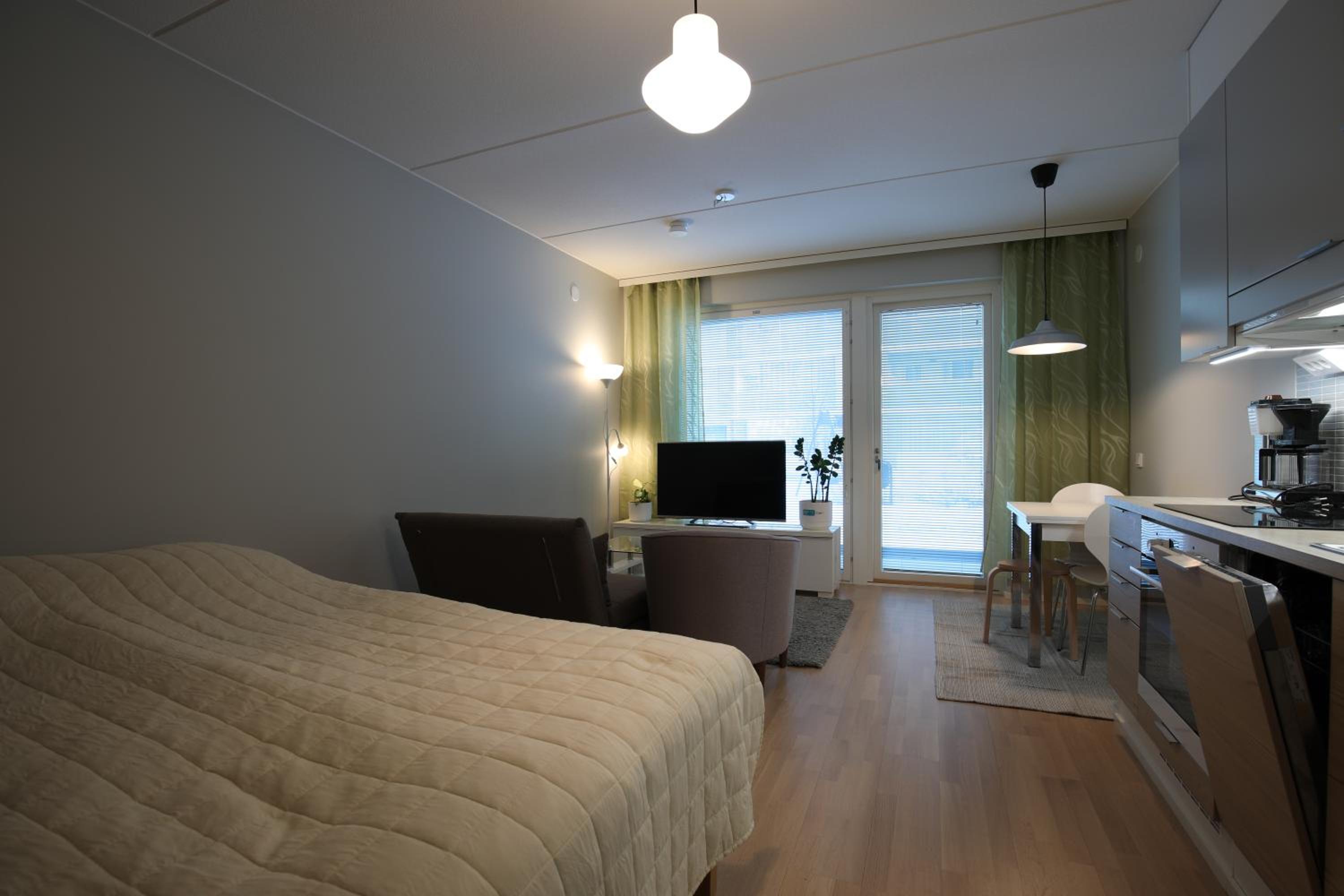 One-Bedroom Apartment