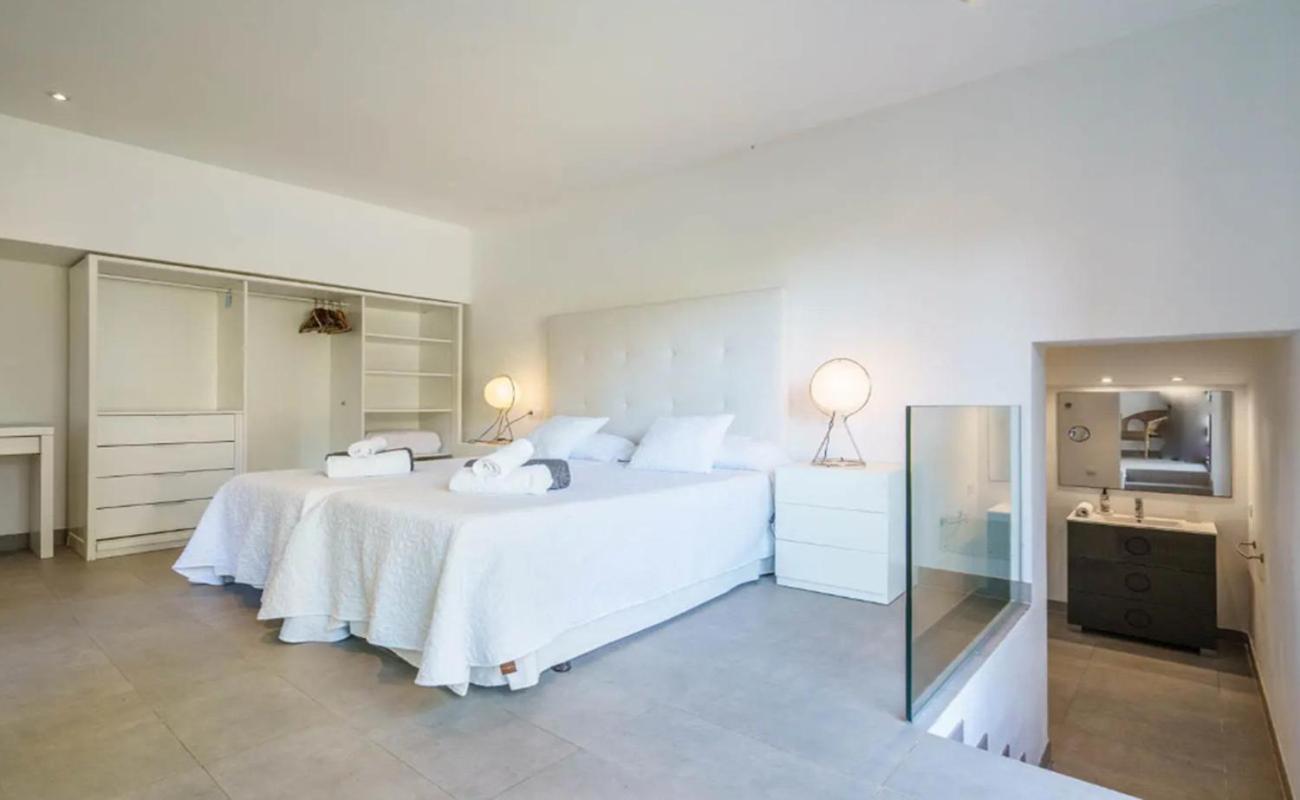 Villa con piscina privada