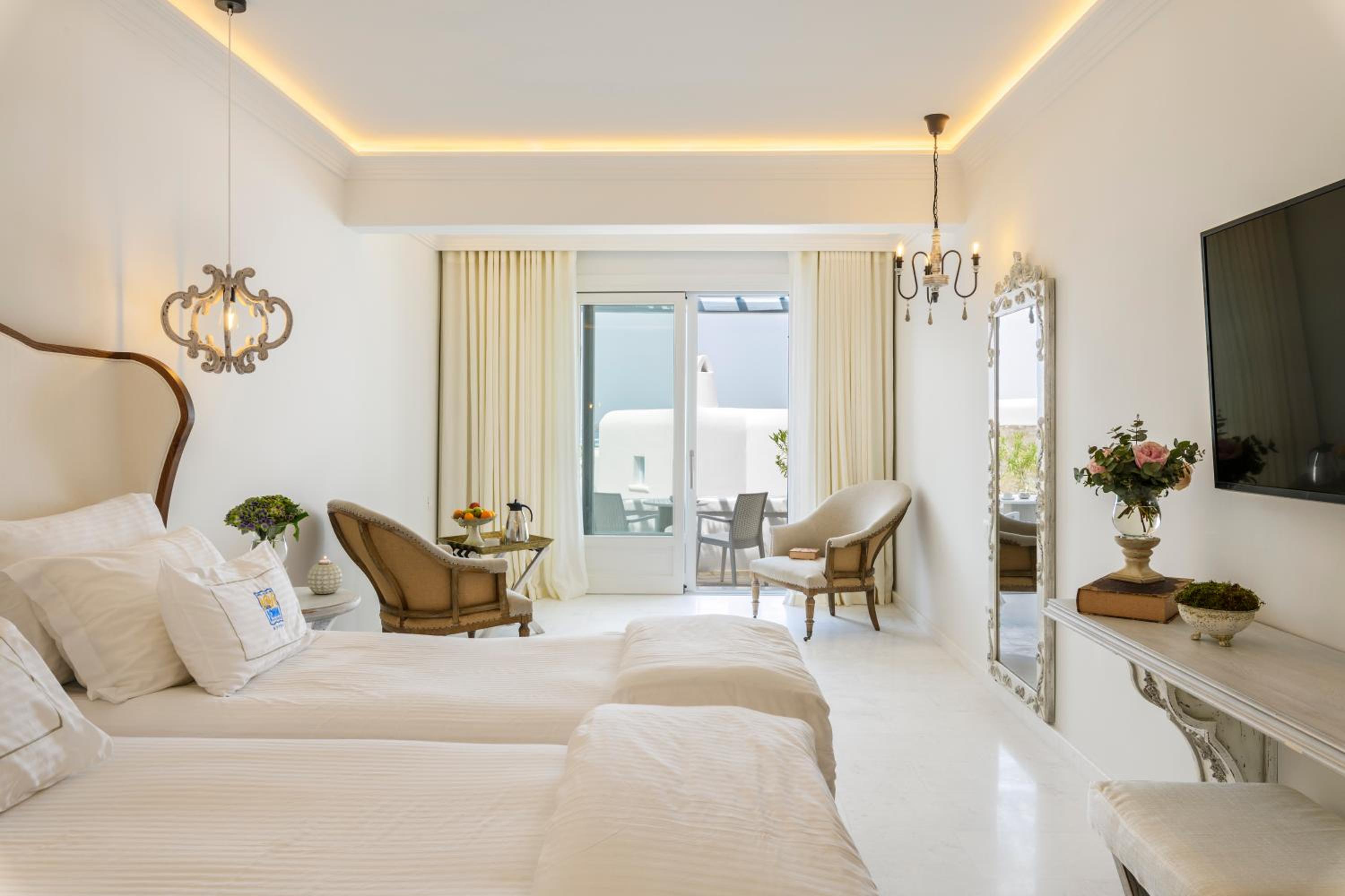 	Premium Aegean Room with Garden View - Photo 5