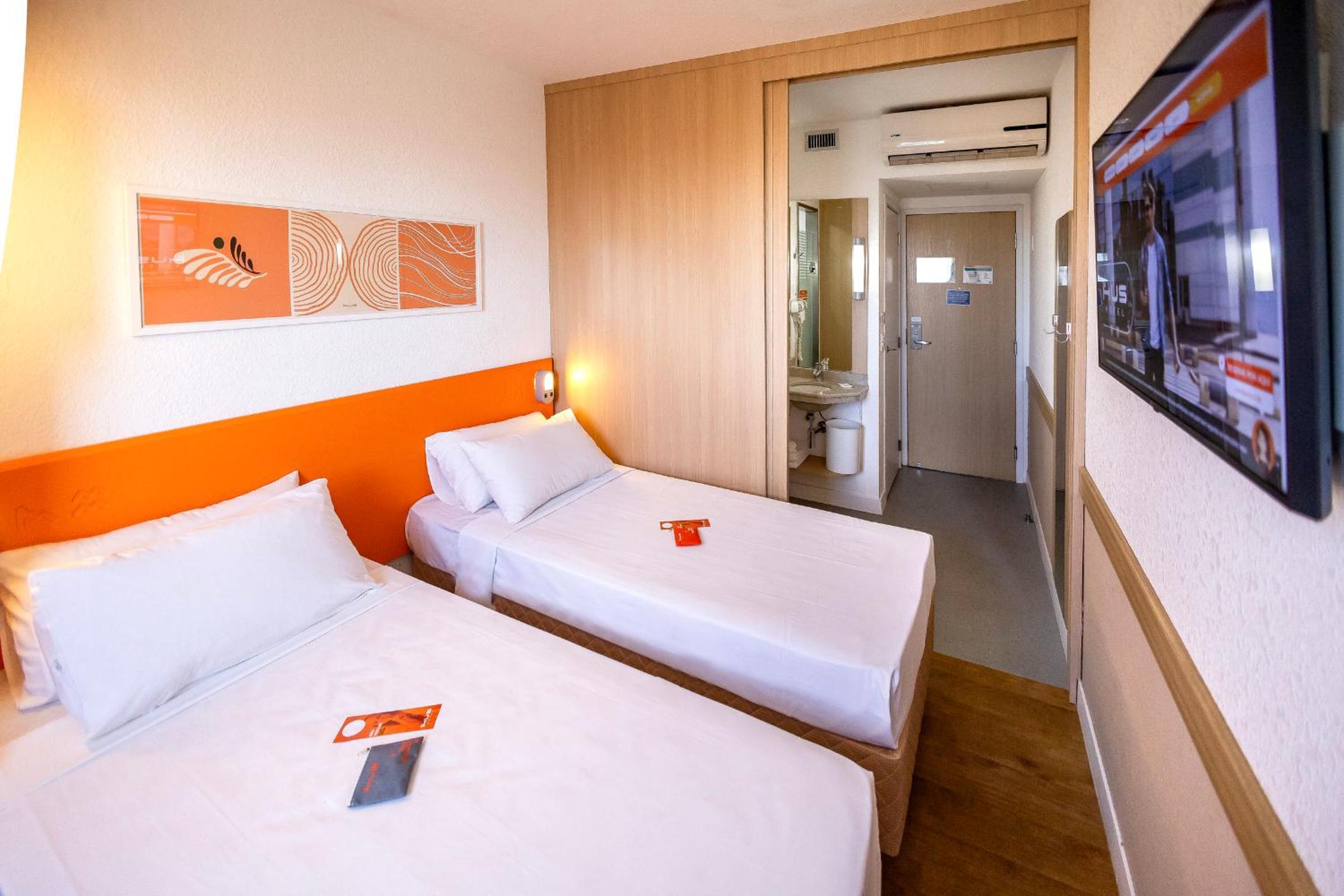 Economy Twin Room - Photo 1