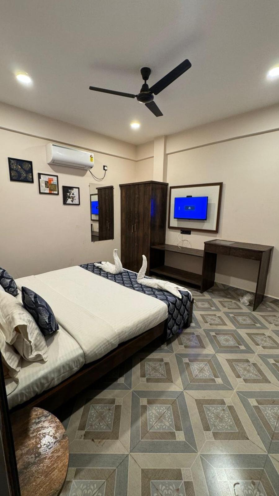 Double Room with Pool View photo 1