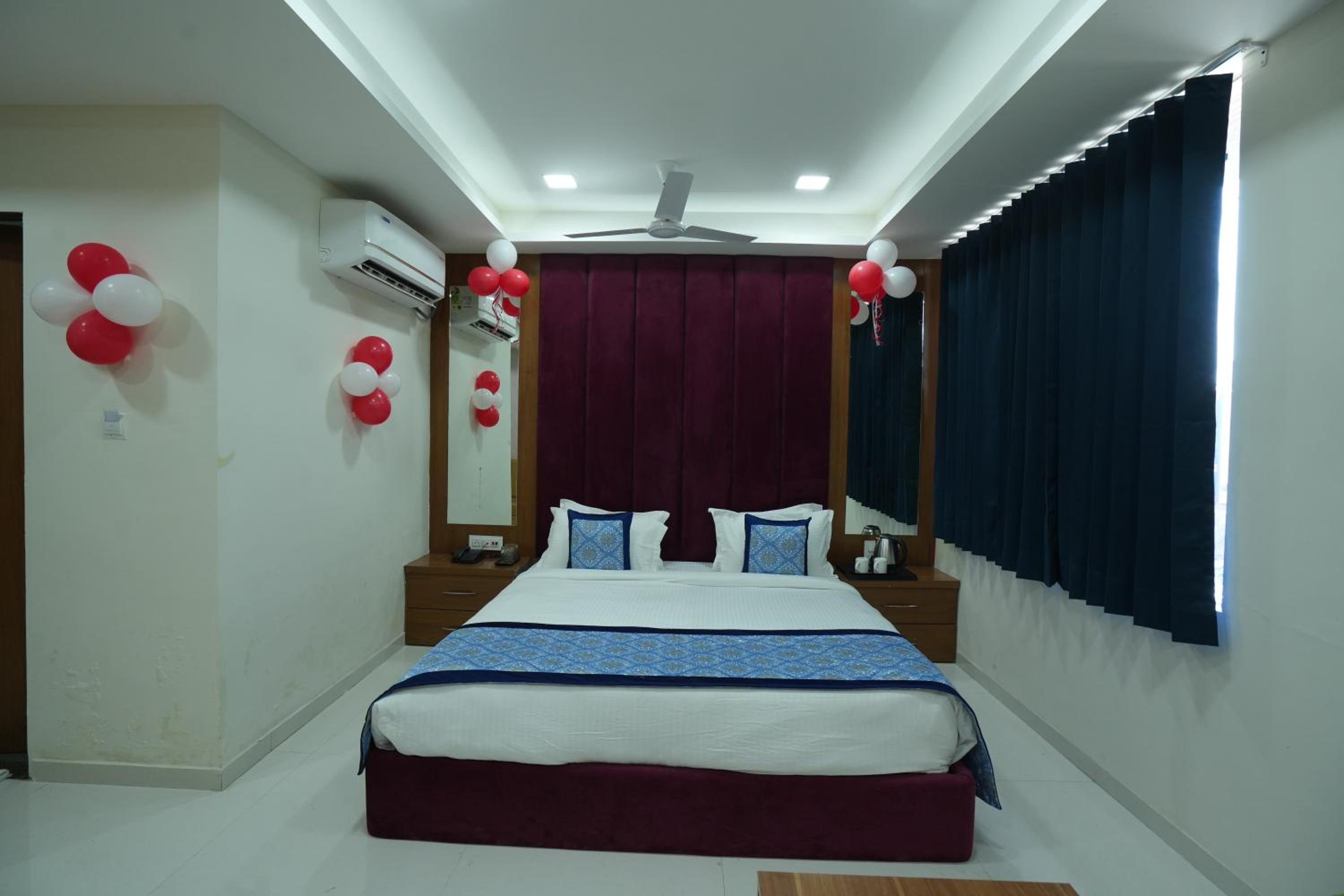 Deluxe Double or Twin Room - Photo 3