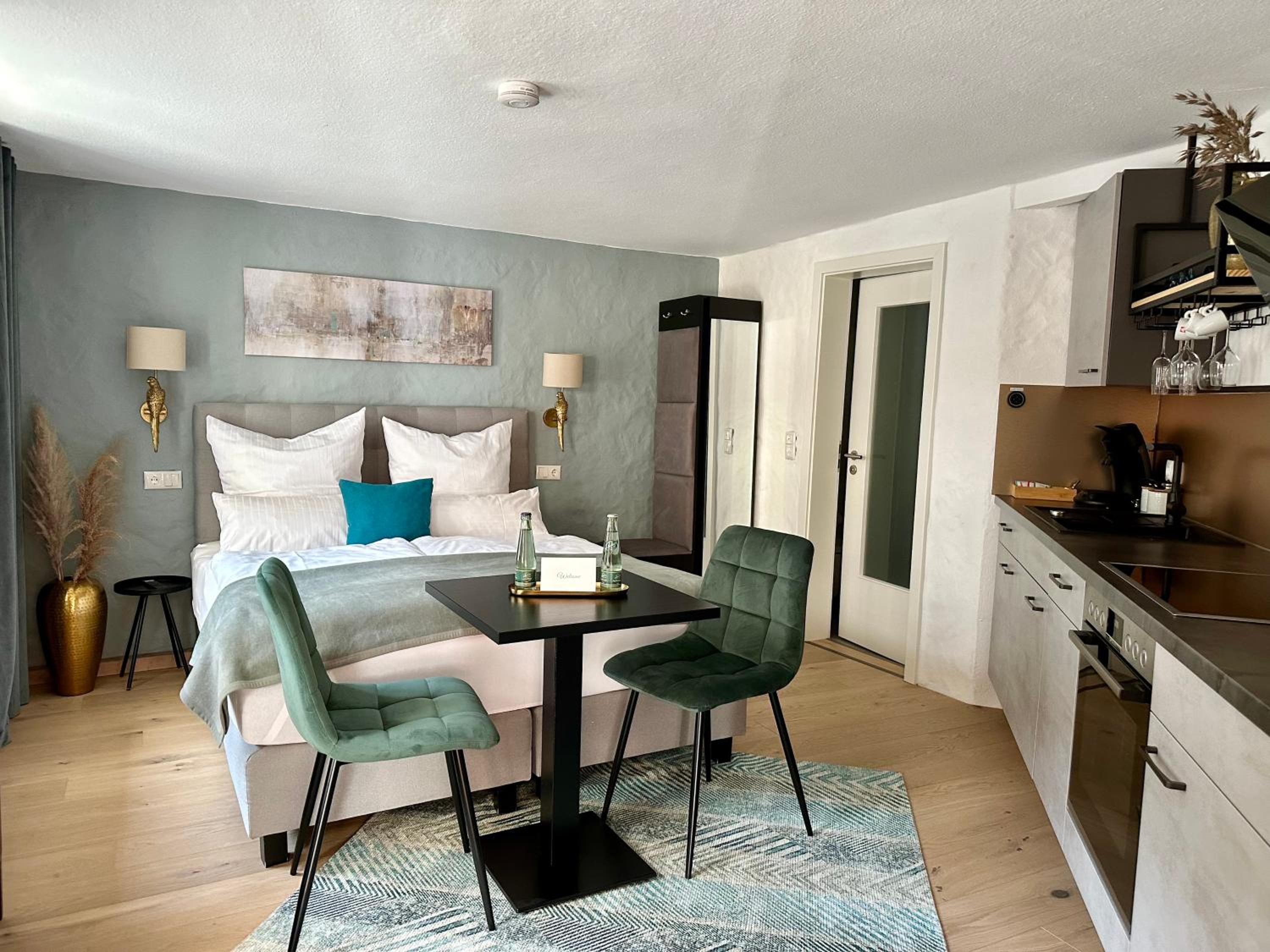 Double Room - Photo 1