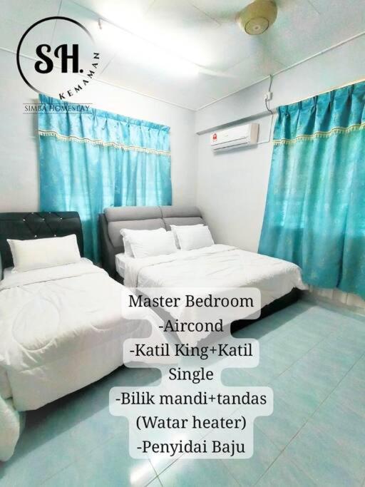 Three-Bedroom House photo 2