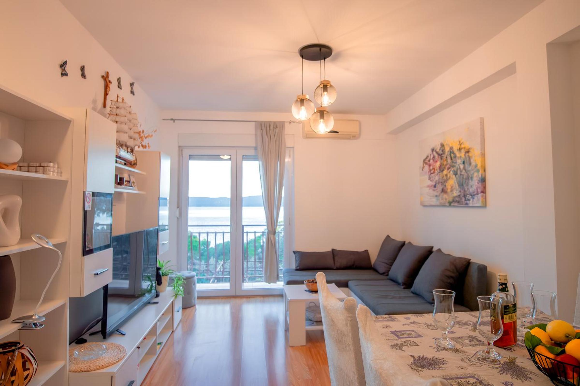 Apartment with Sea View