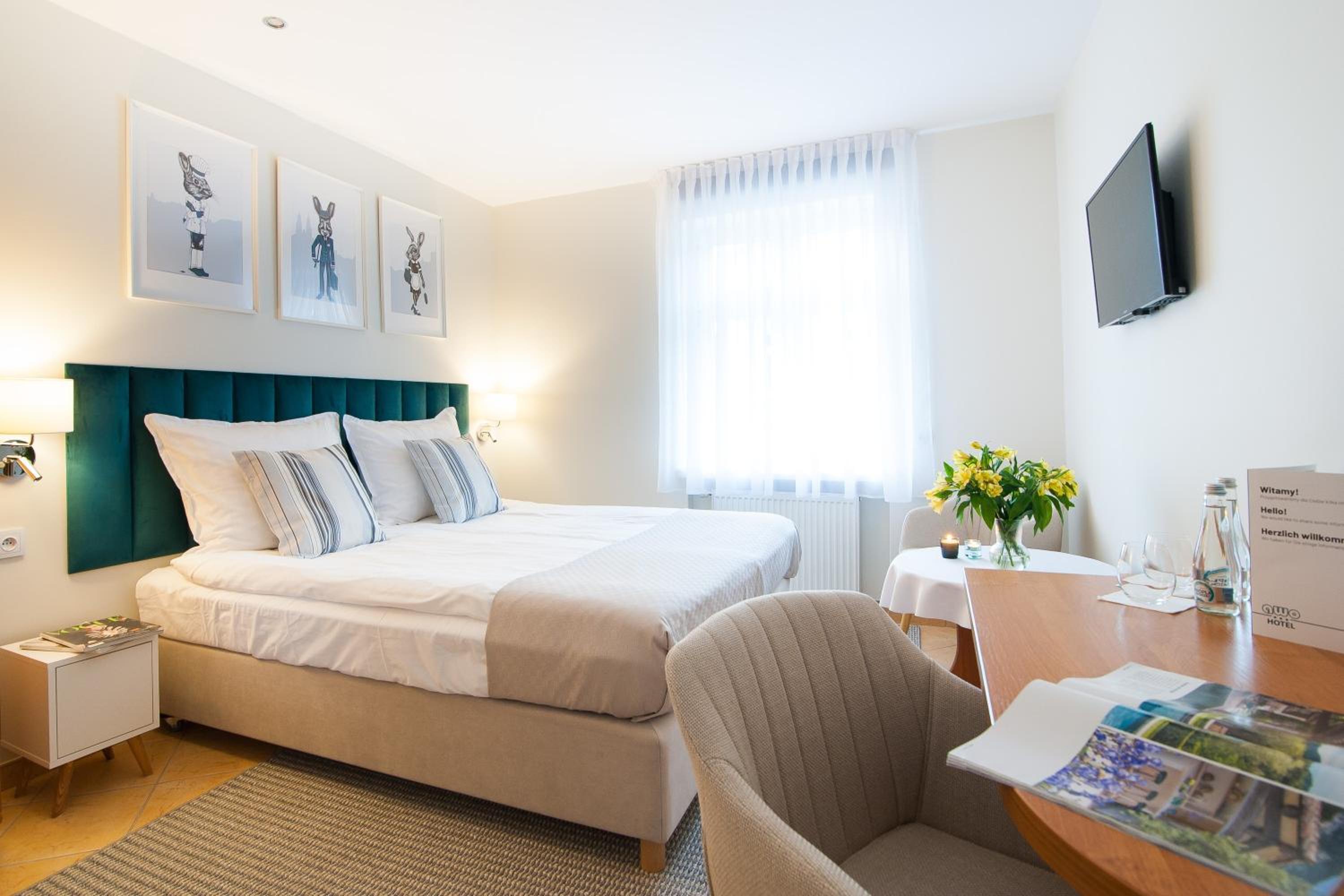 Standard Twin Room photo 3