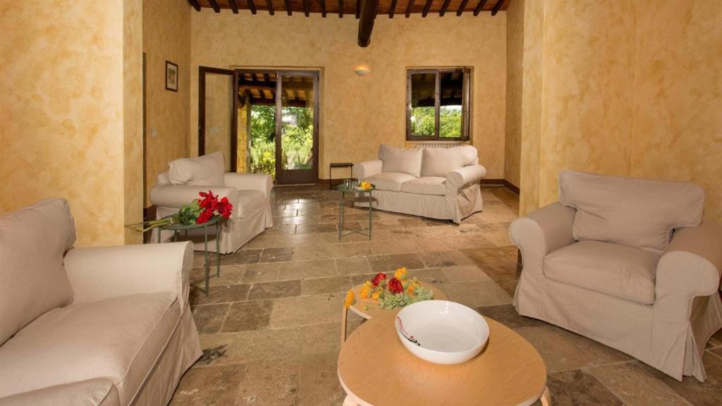 Three-Bedroom Villa photo 1