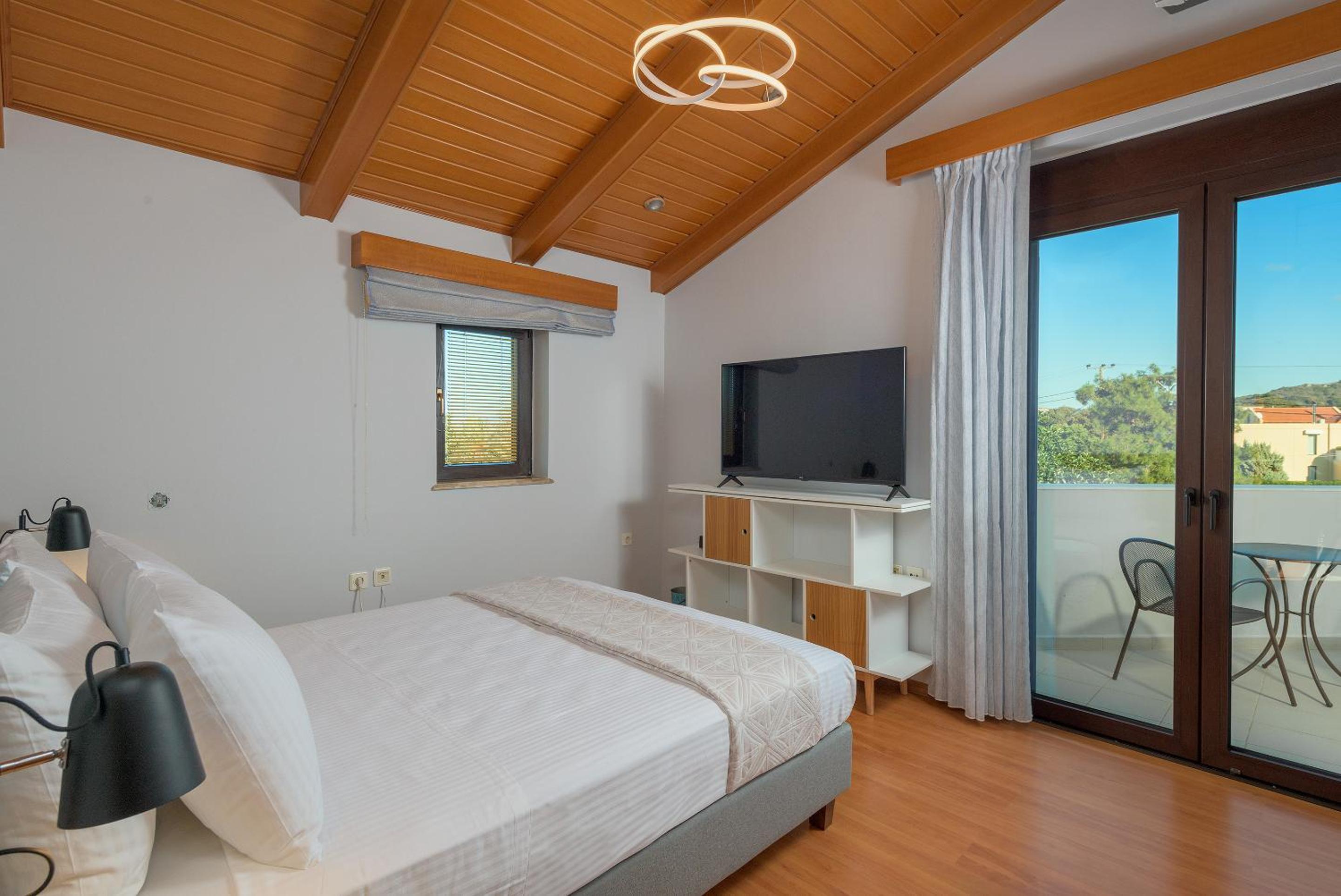 Villa photo 1