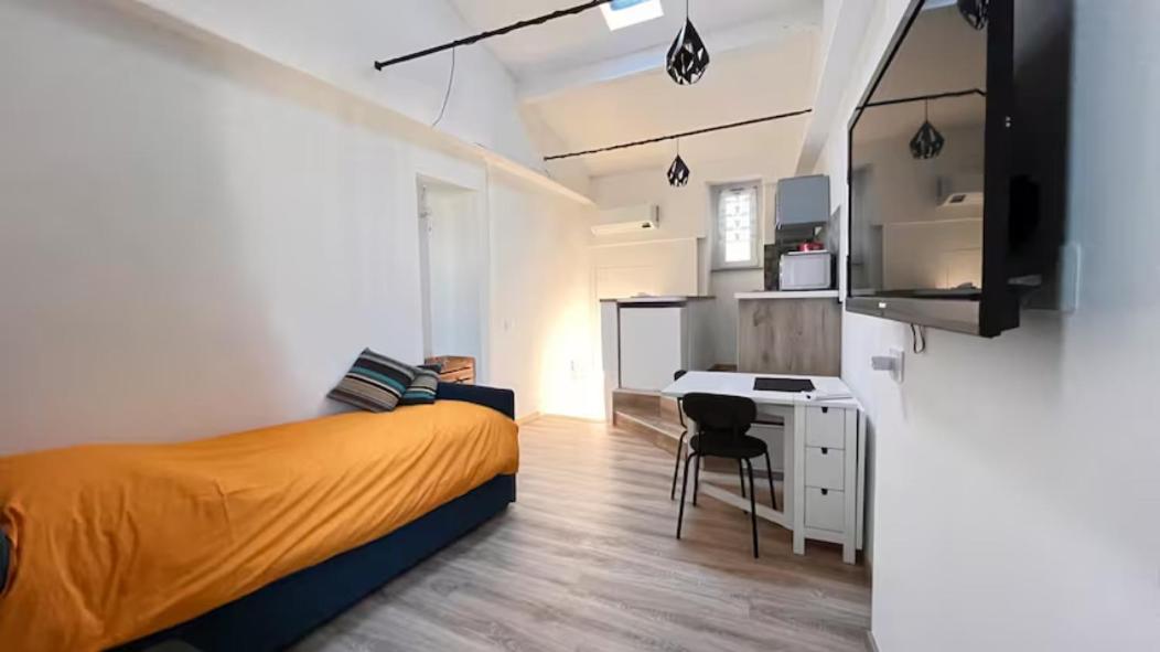 Apartment - Split Level