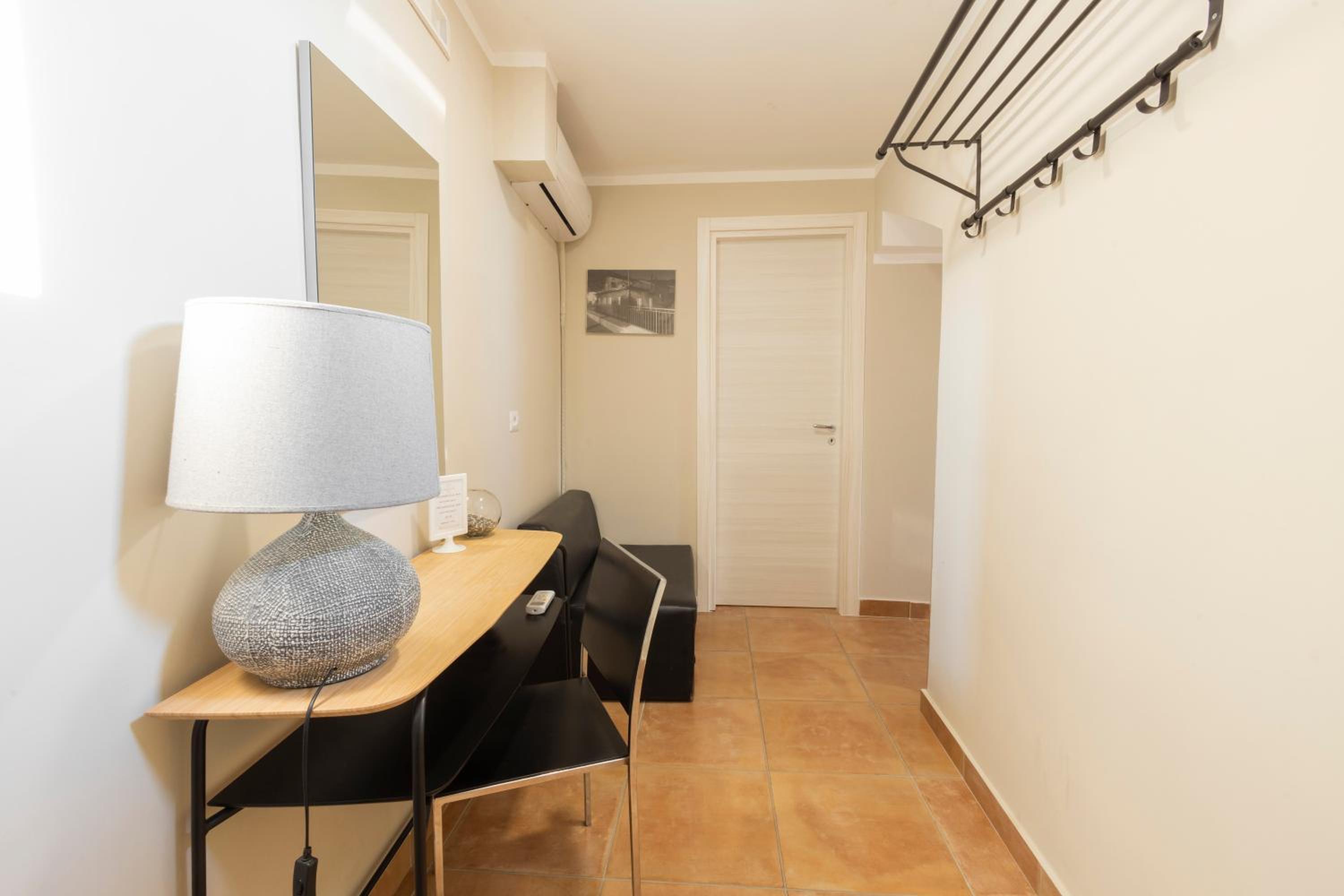 Two-Bedroom Suite with Balcony photo 2