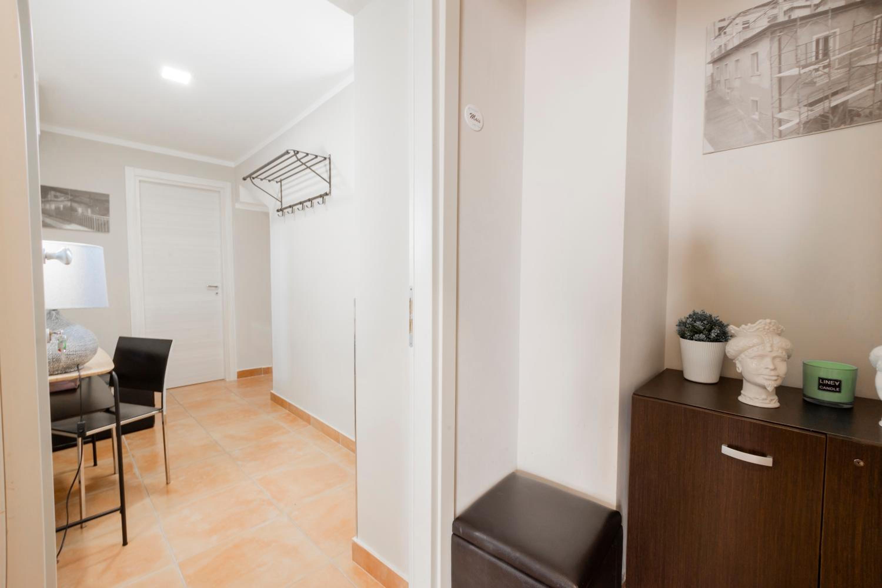 Two-Bedroom Suite with Balcony photo 3