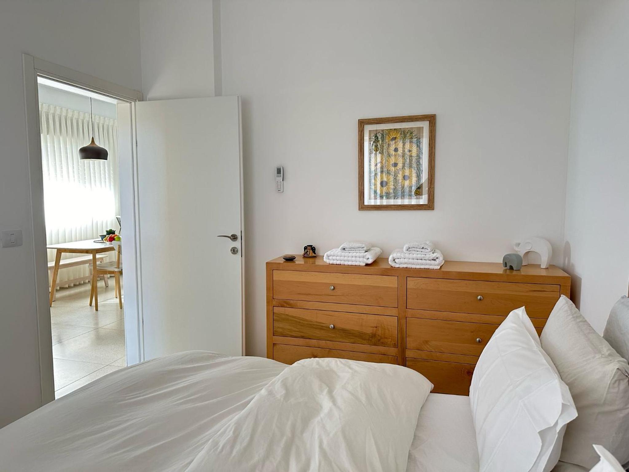 One-Bedroom Apartment - Photo 15