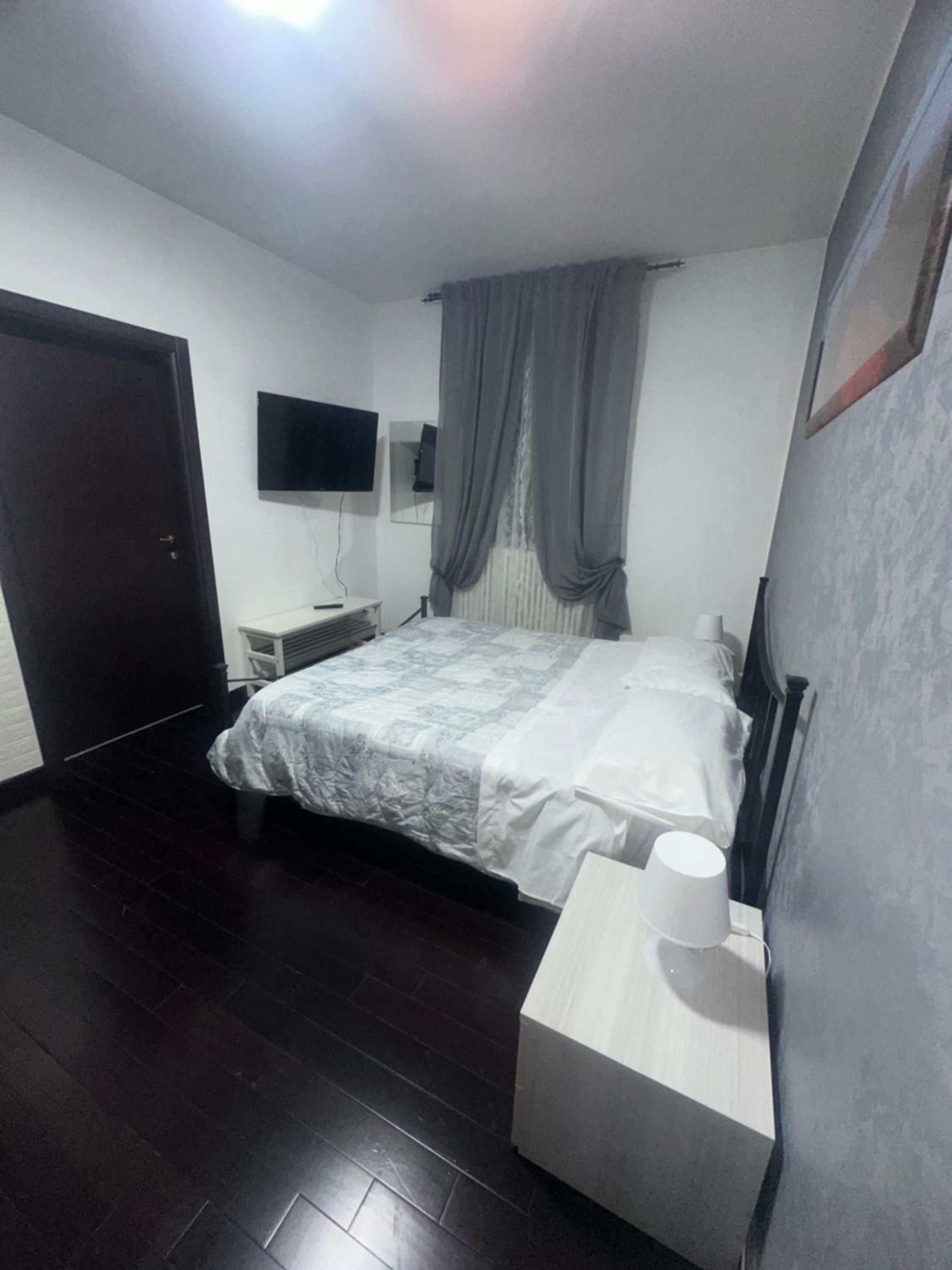 King Room with Spa Bath - Photo 10