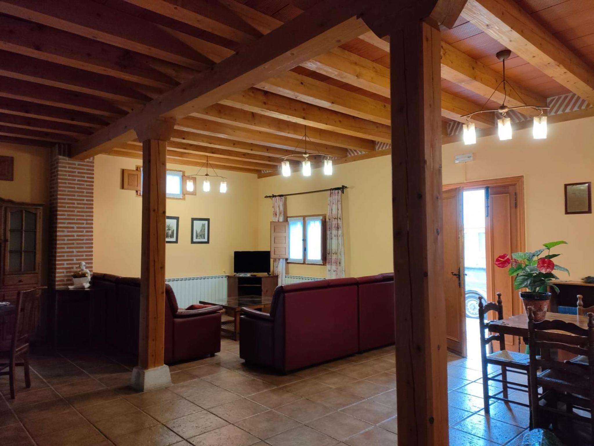 Three-Bedroom House photo 3