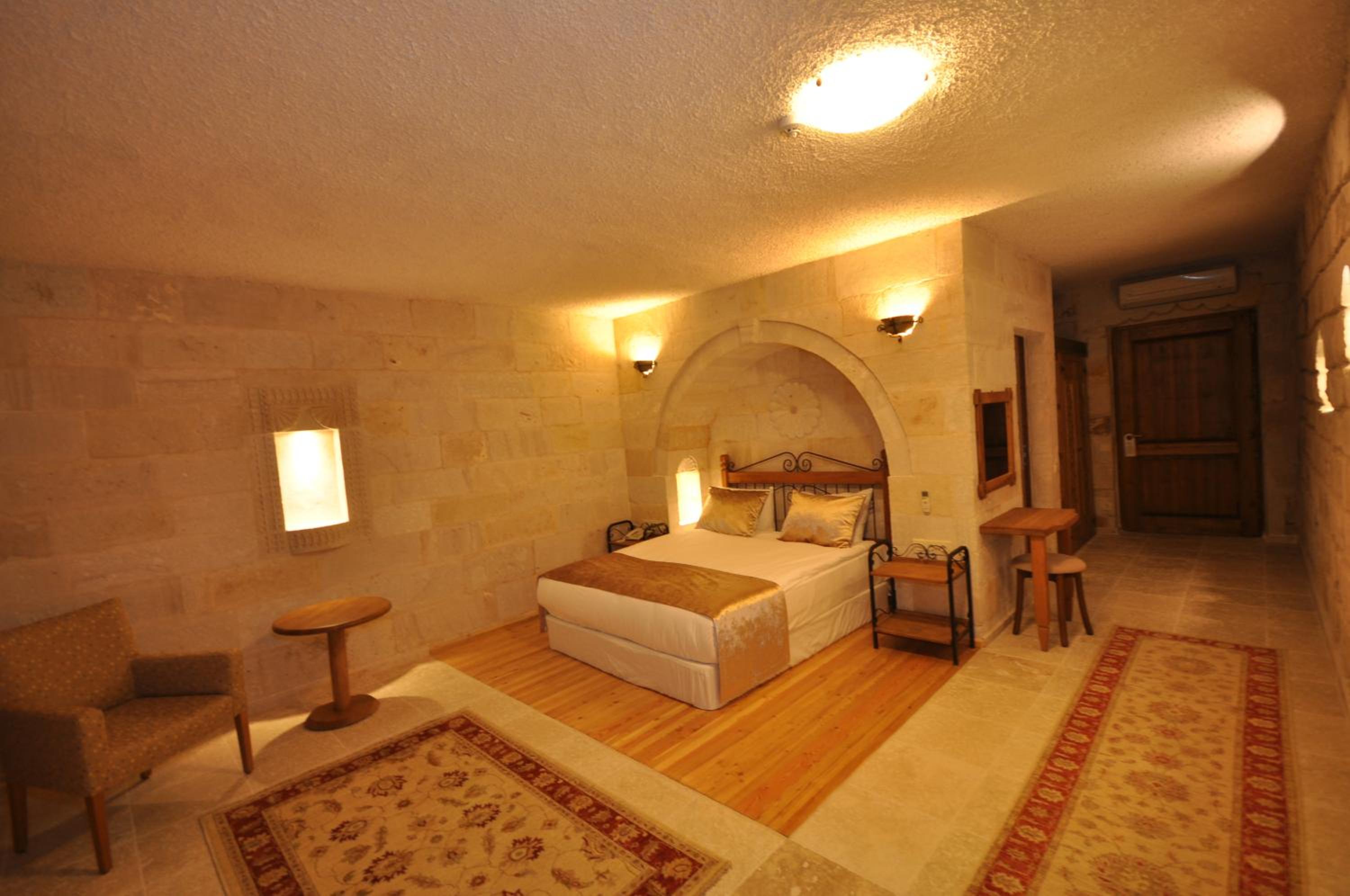 Standard Double Room - Photo 4