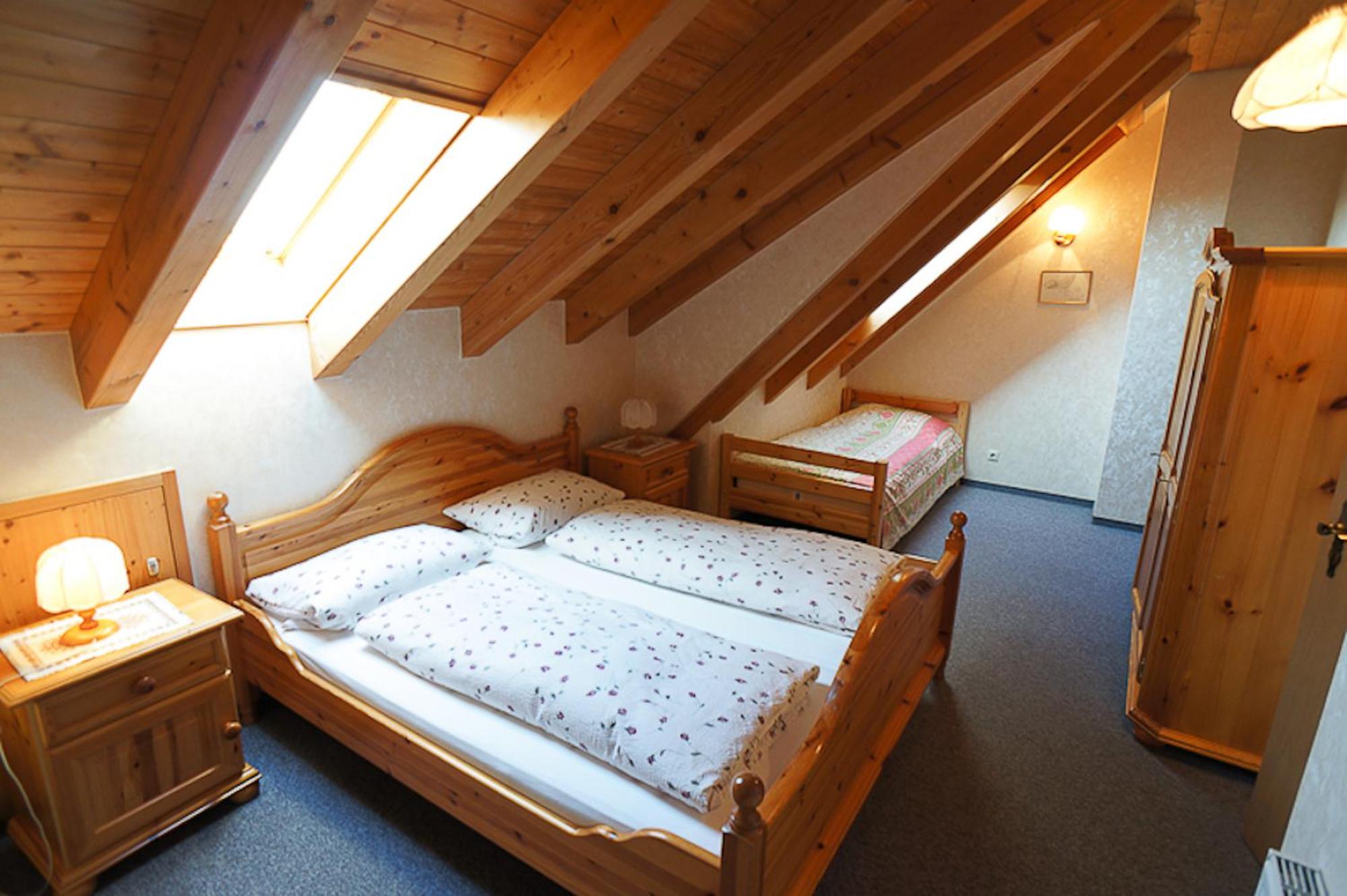 Two-Bedroom Deluxe Apartment with Balcony photo 2