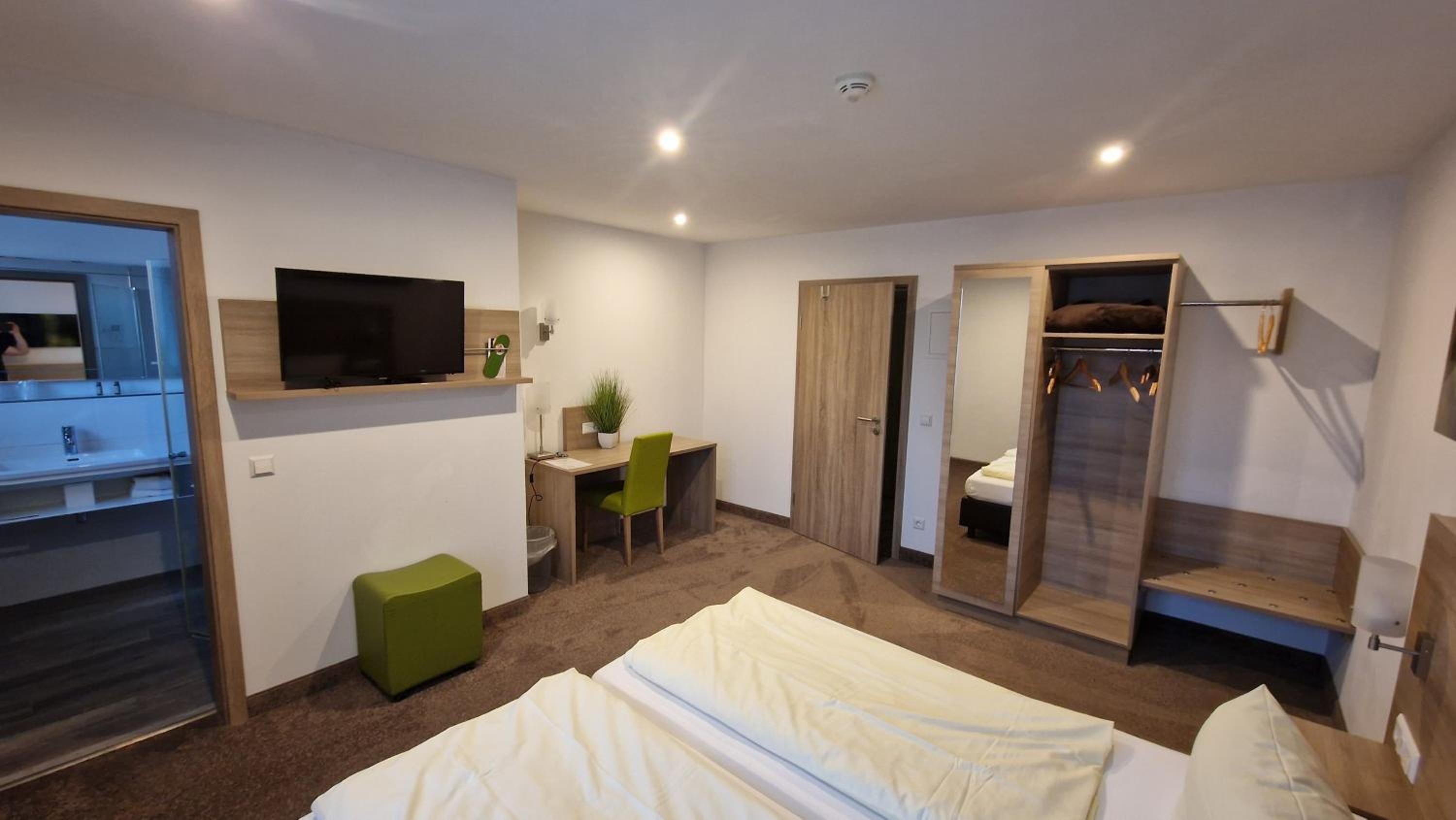 Superior Double Room - Photo 10