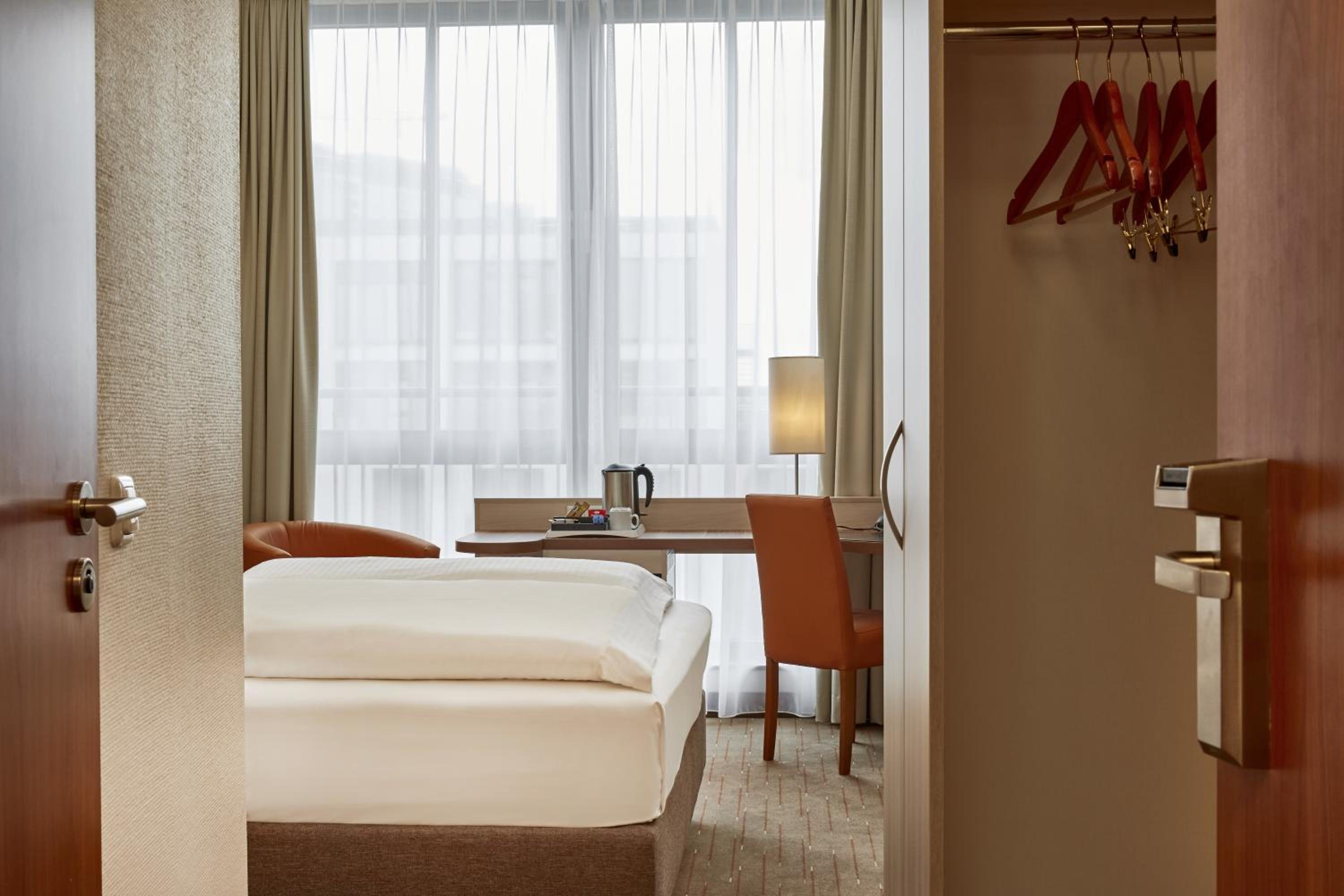 Business Double Room