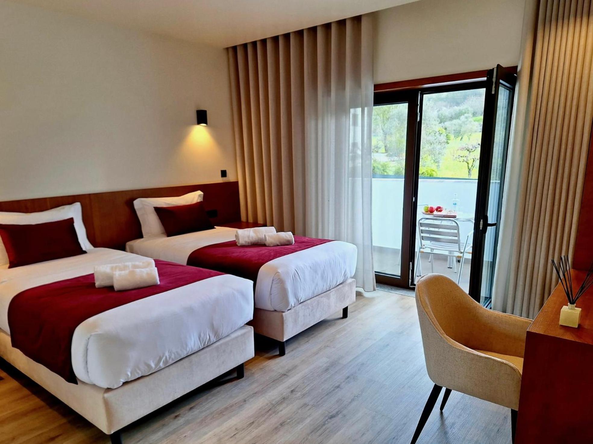 Twin Room with Balcony photo 1