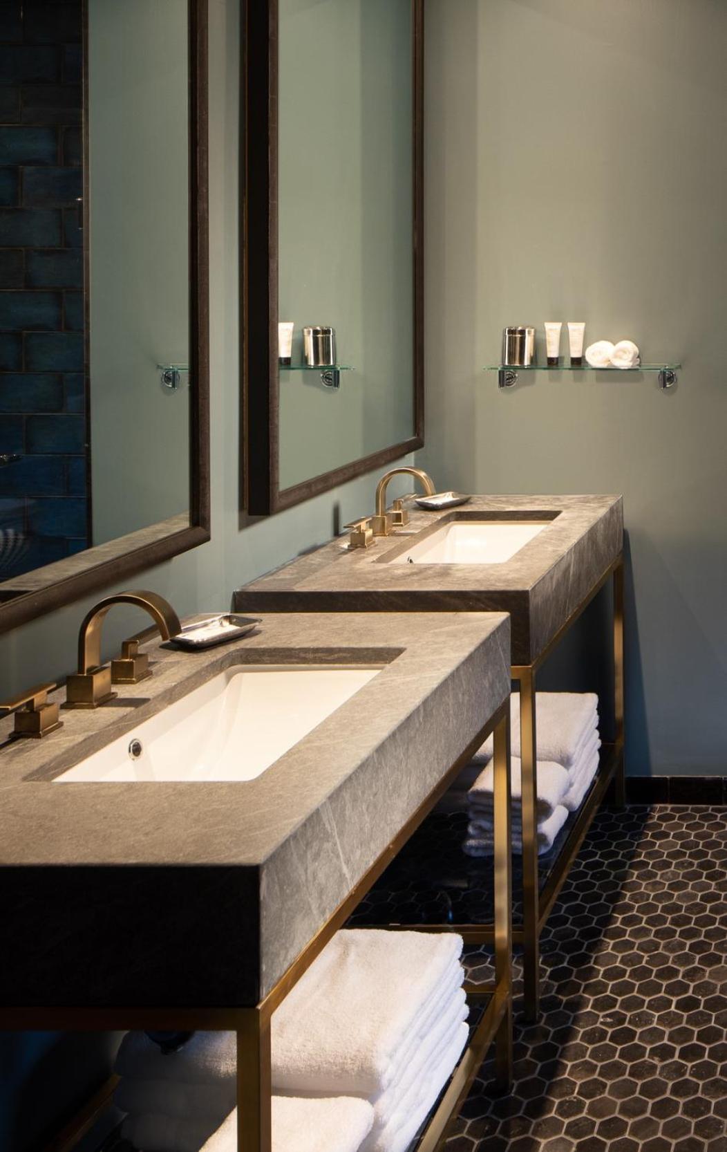 Signature Suite of Hotel's Choice - Photo 2