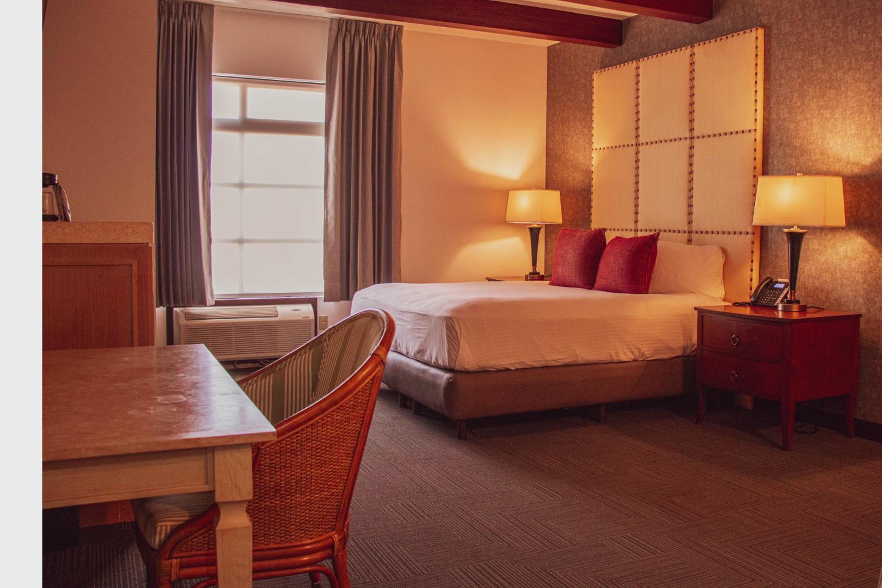 Queen Room - Photo 5