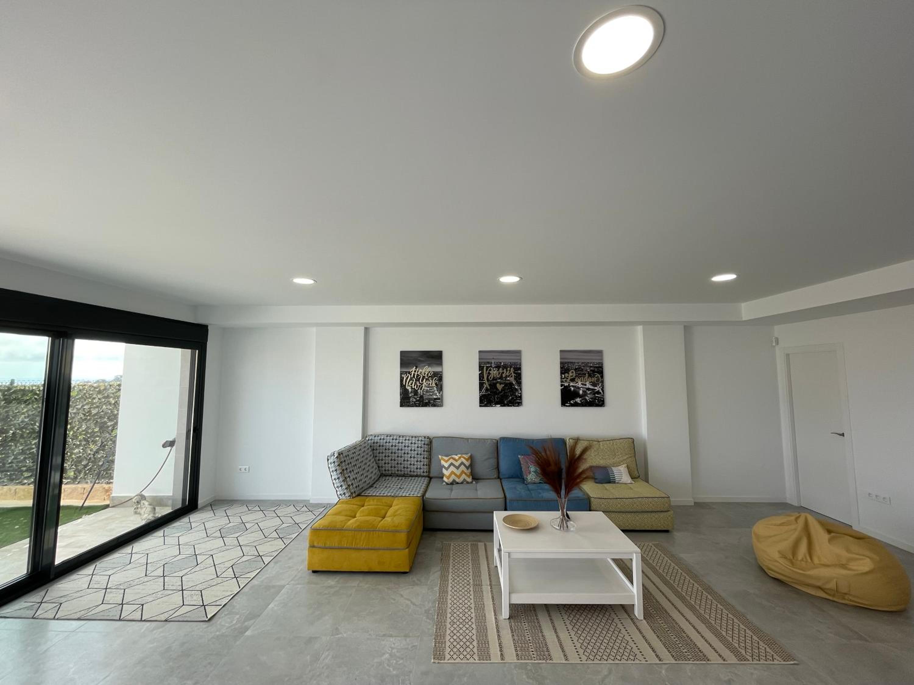 Three-Bedroom Apartment photo 2