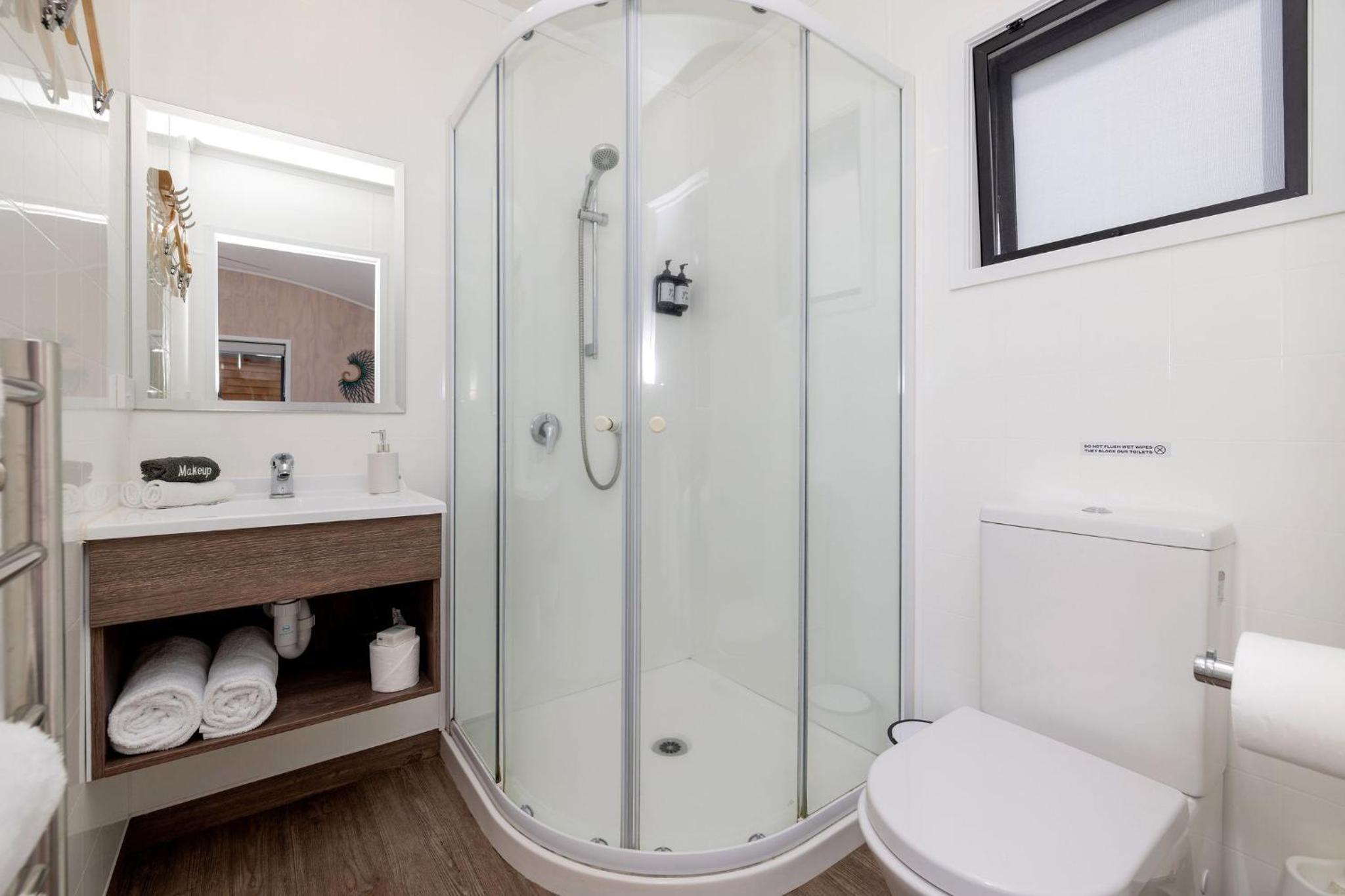 Ensuite Unit