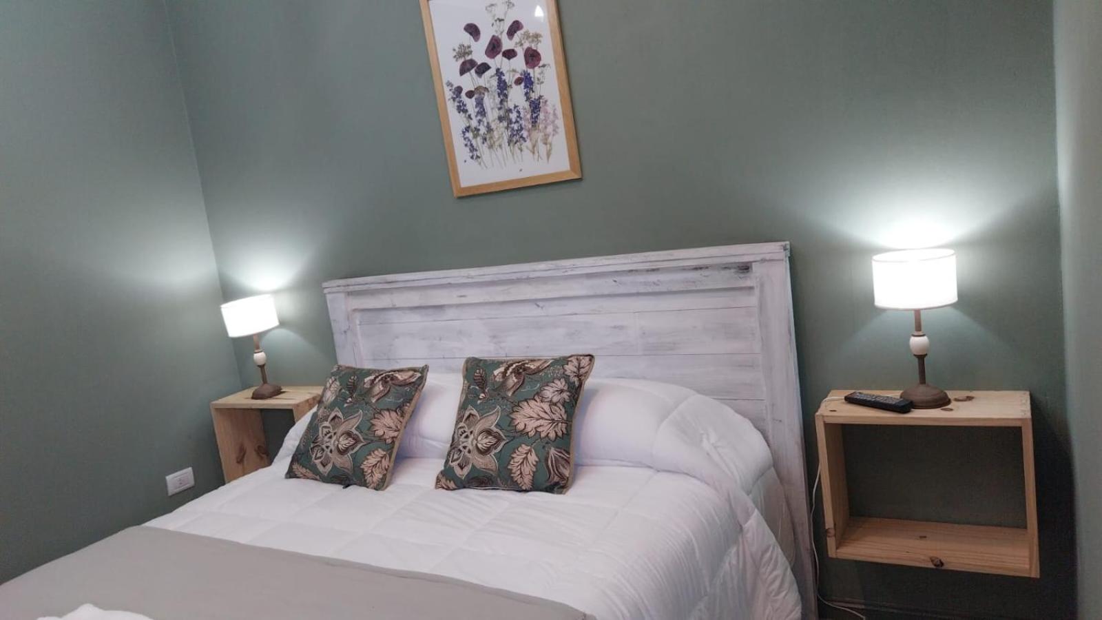 Double Room with Private Bathroom photo 3