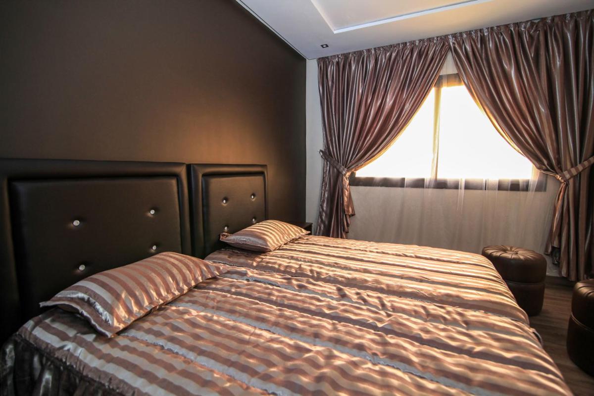 Classic Triple Room photo 2