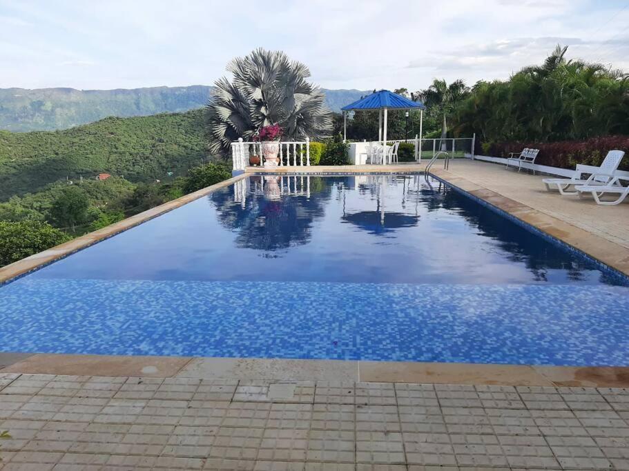 Three-Bedroom Villa photo 2