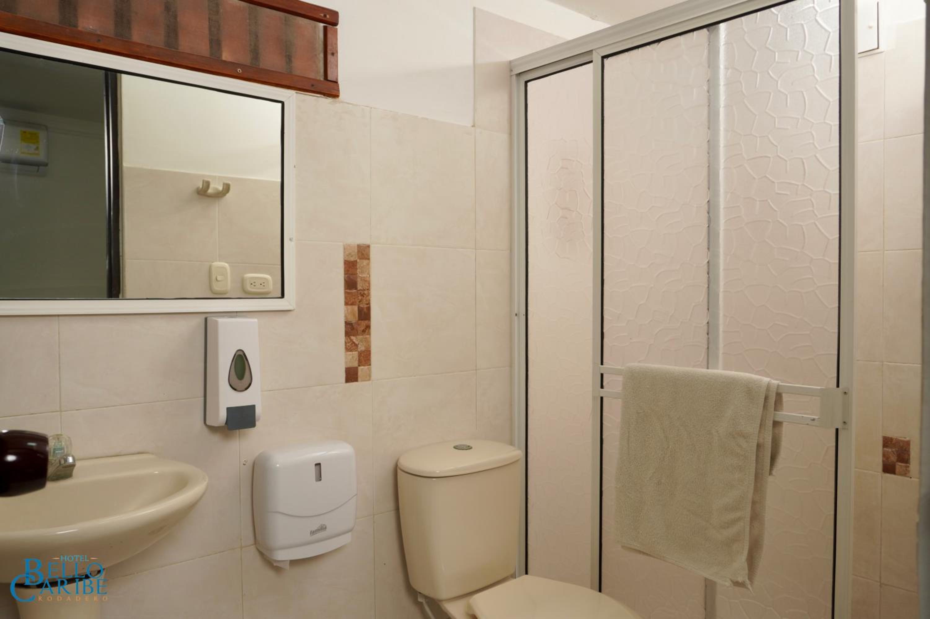 Standard Triple Room photo 2