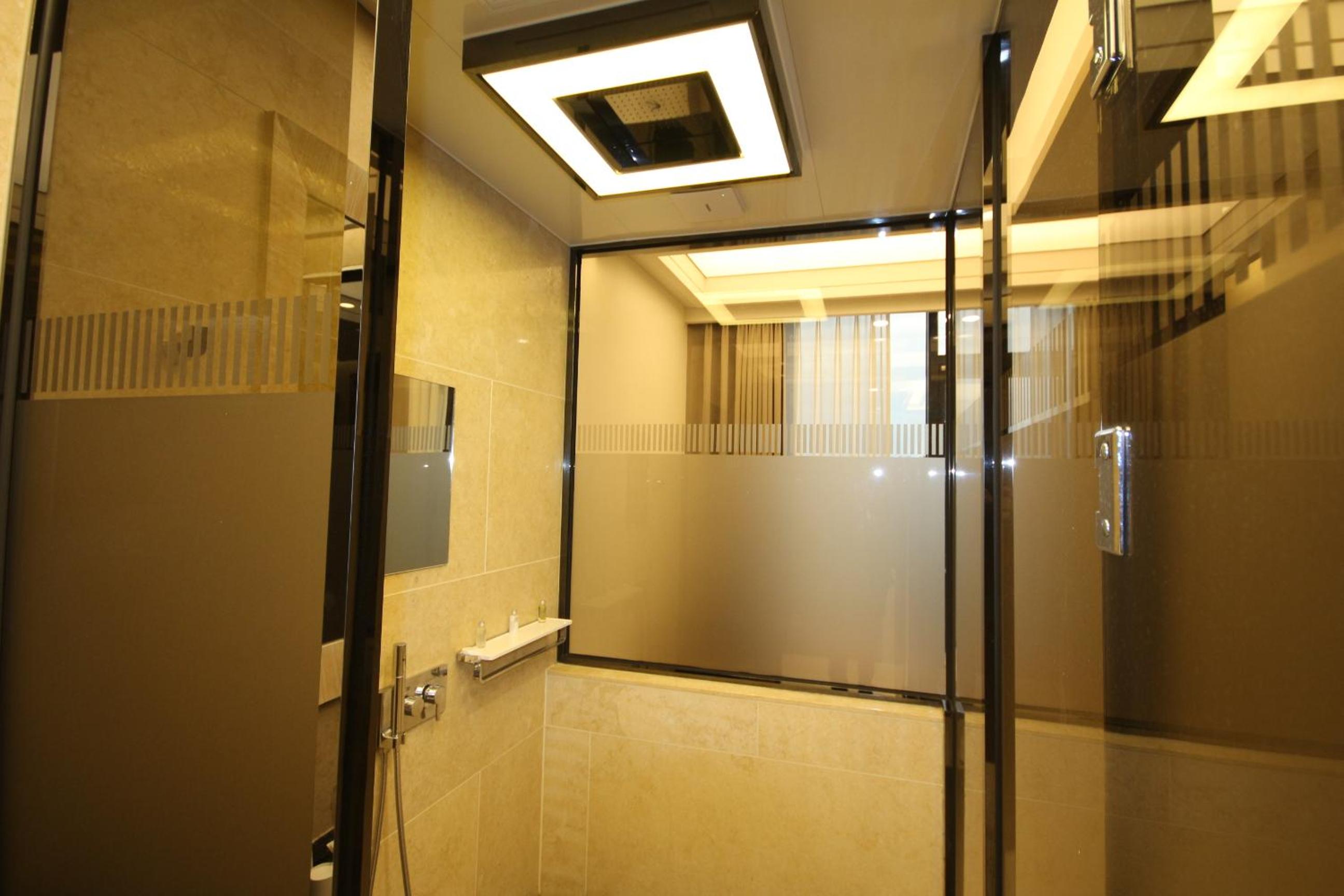 Premium Room - Photo 21