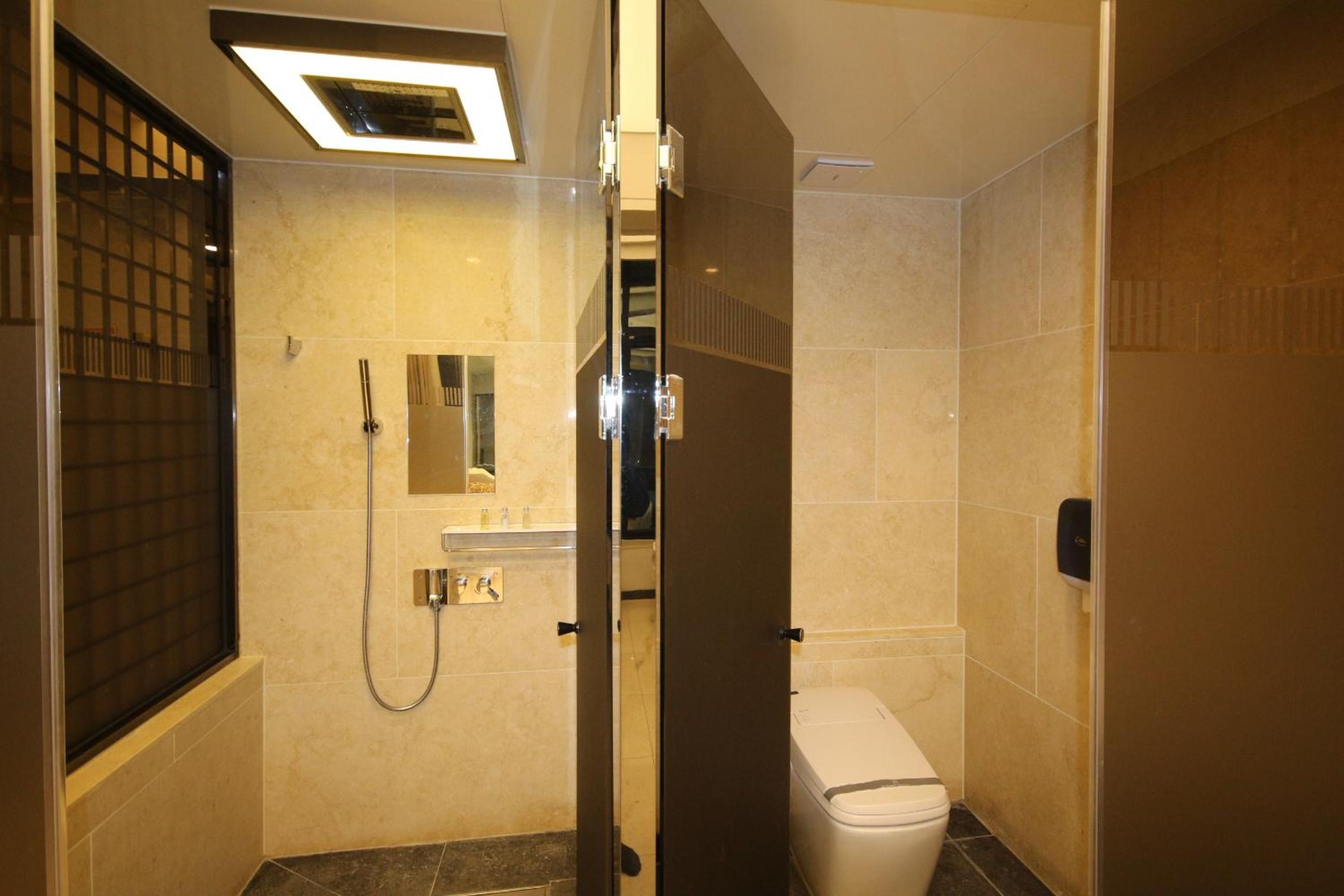 Suite Triple Room - Photo 3