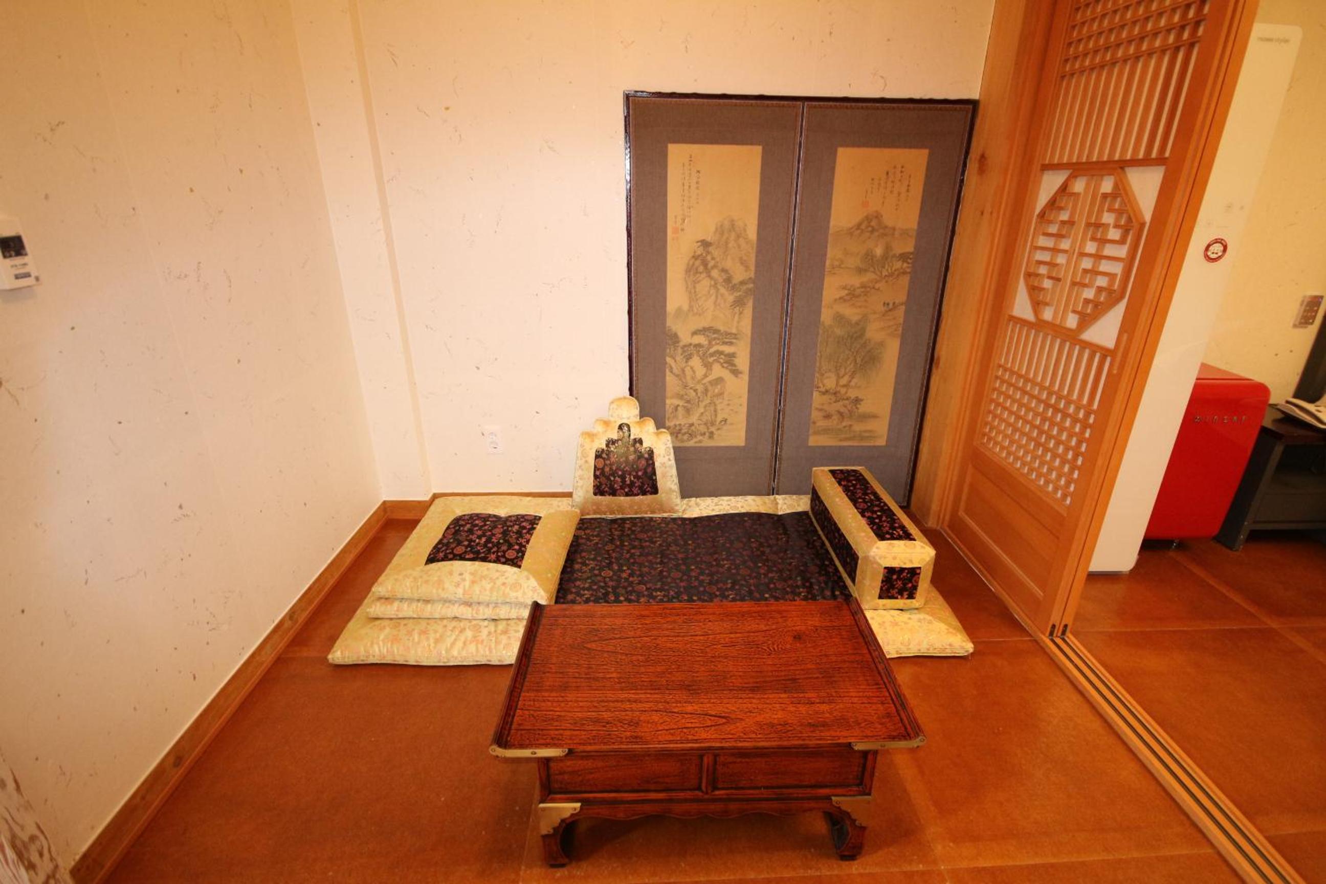 Hanok bedroom - Photo 2