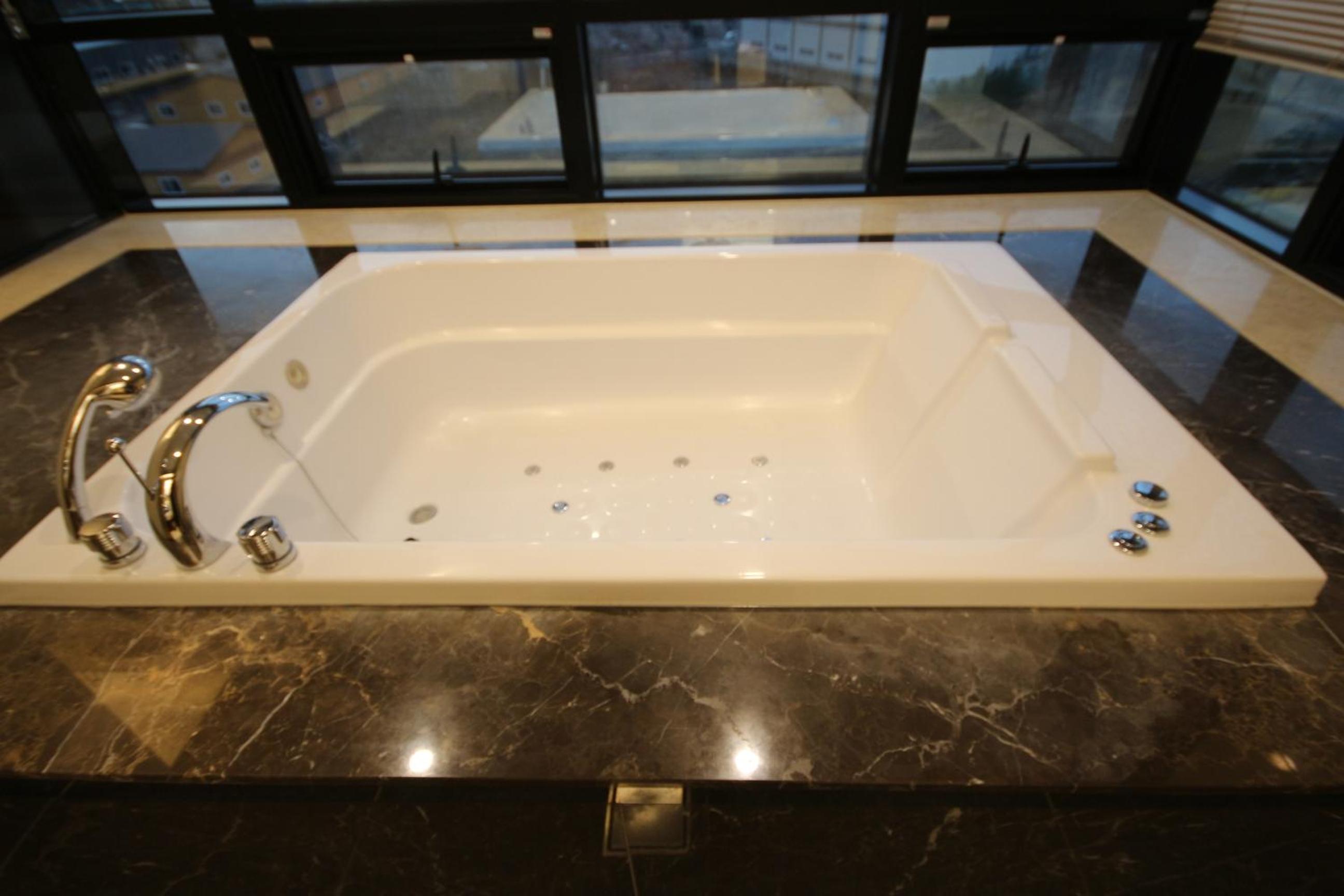 Penthouse - Photo 4