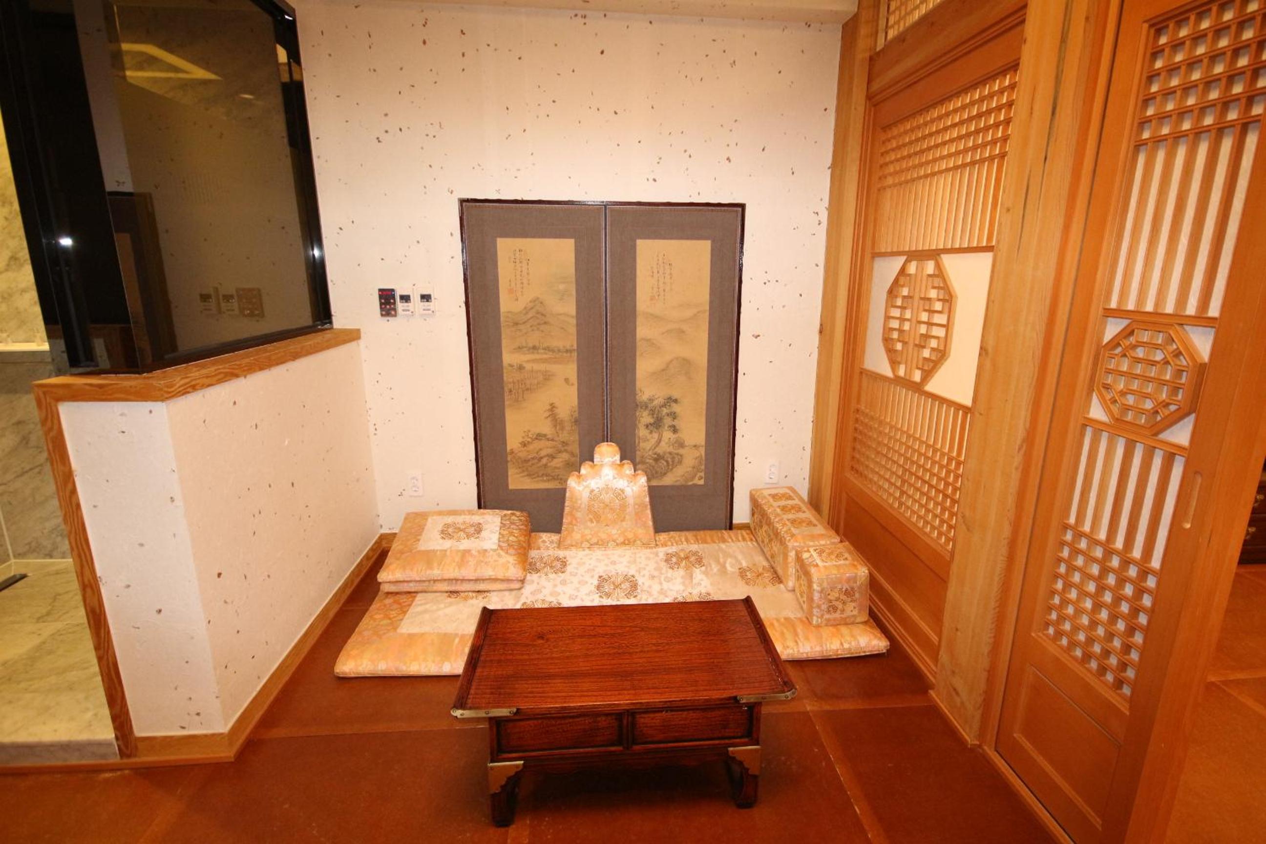 Hanok ondol - Photo 4
