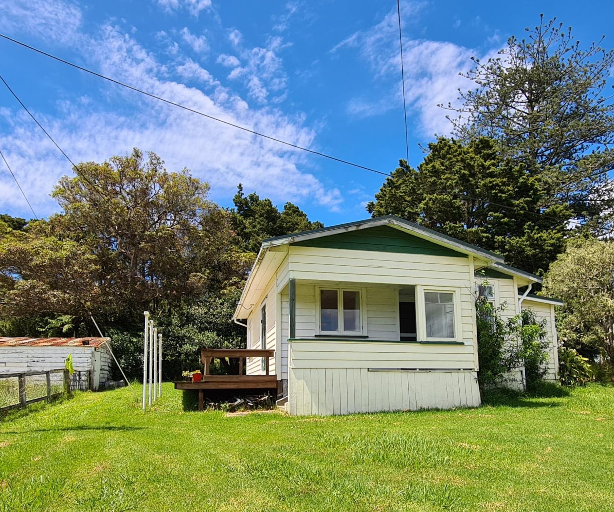 Two-Bedroom House photo 2