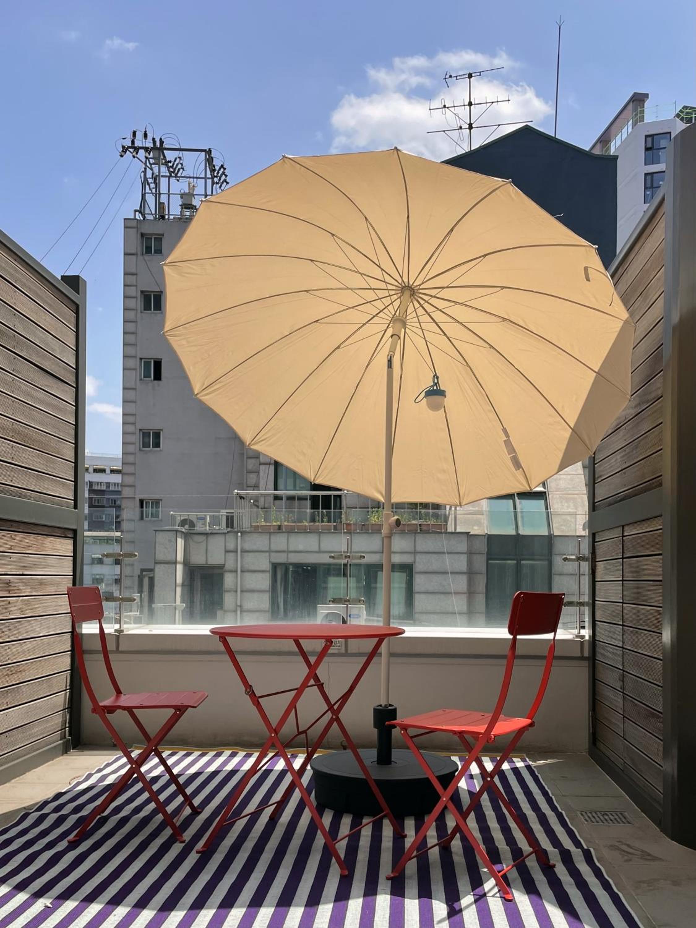 Studio with Terrace - Photo 6