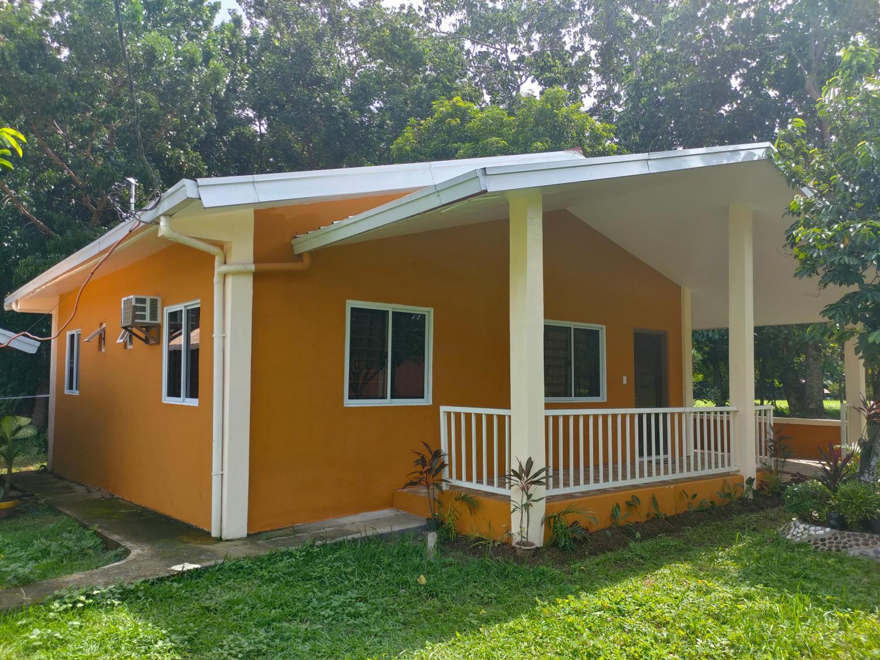 Three-Bedroom Villa photo 2