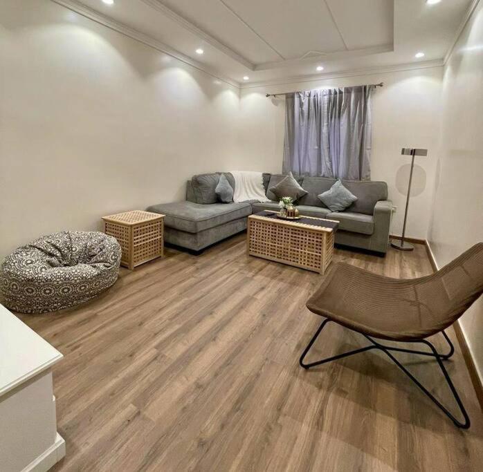 Three-Bedroom Apartment photo 1