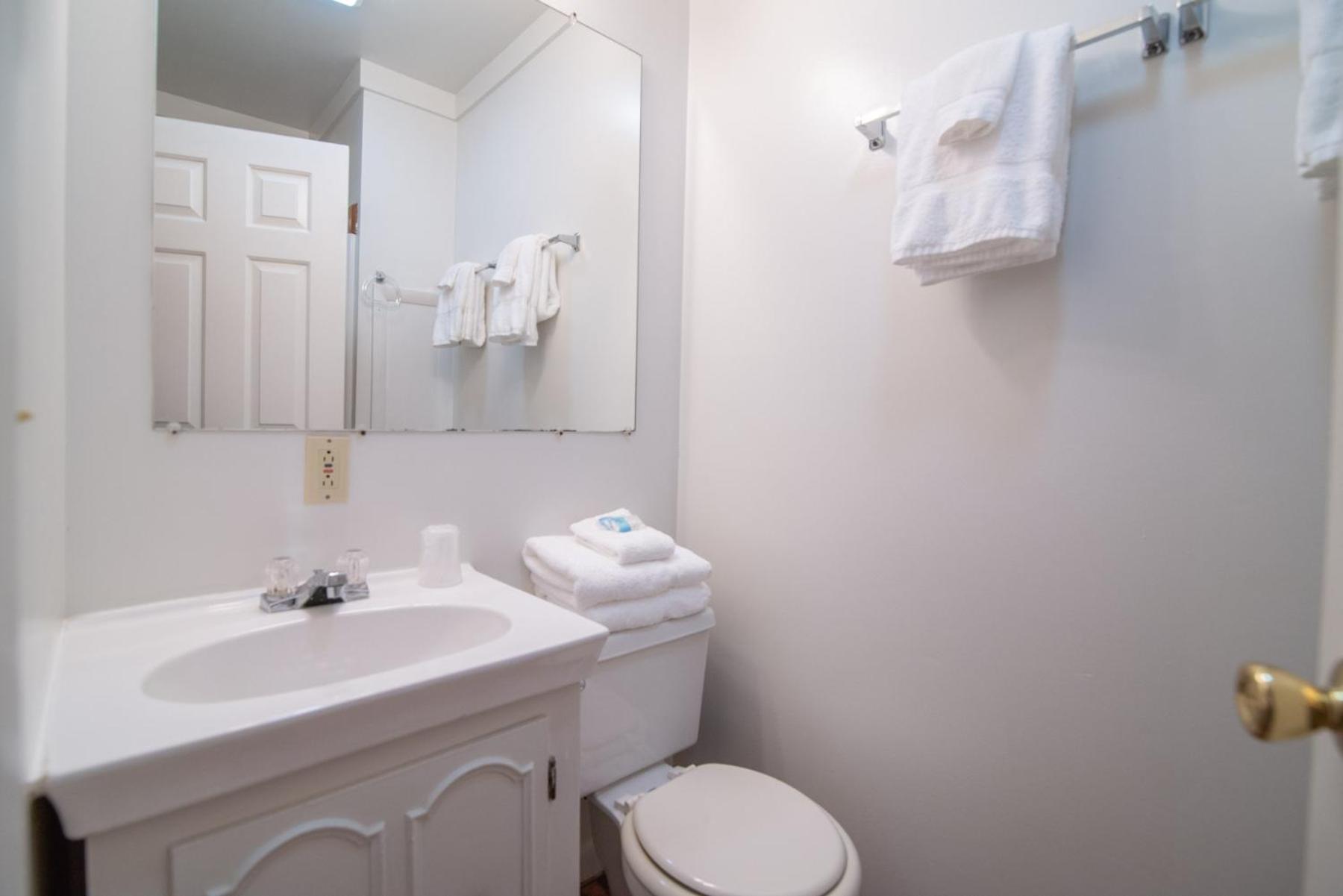 Standard Queen Room - Photo 3