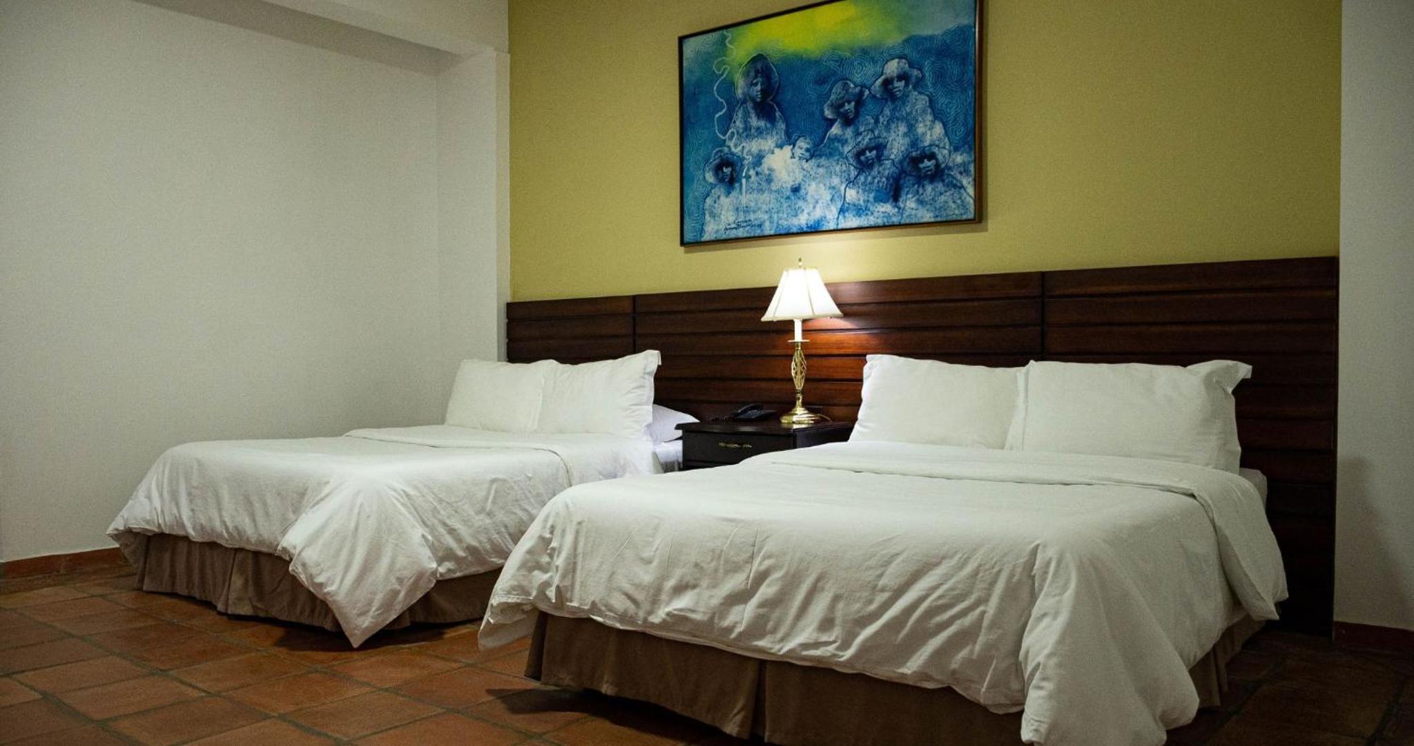 Standard Queen Room With Two Queen Beds