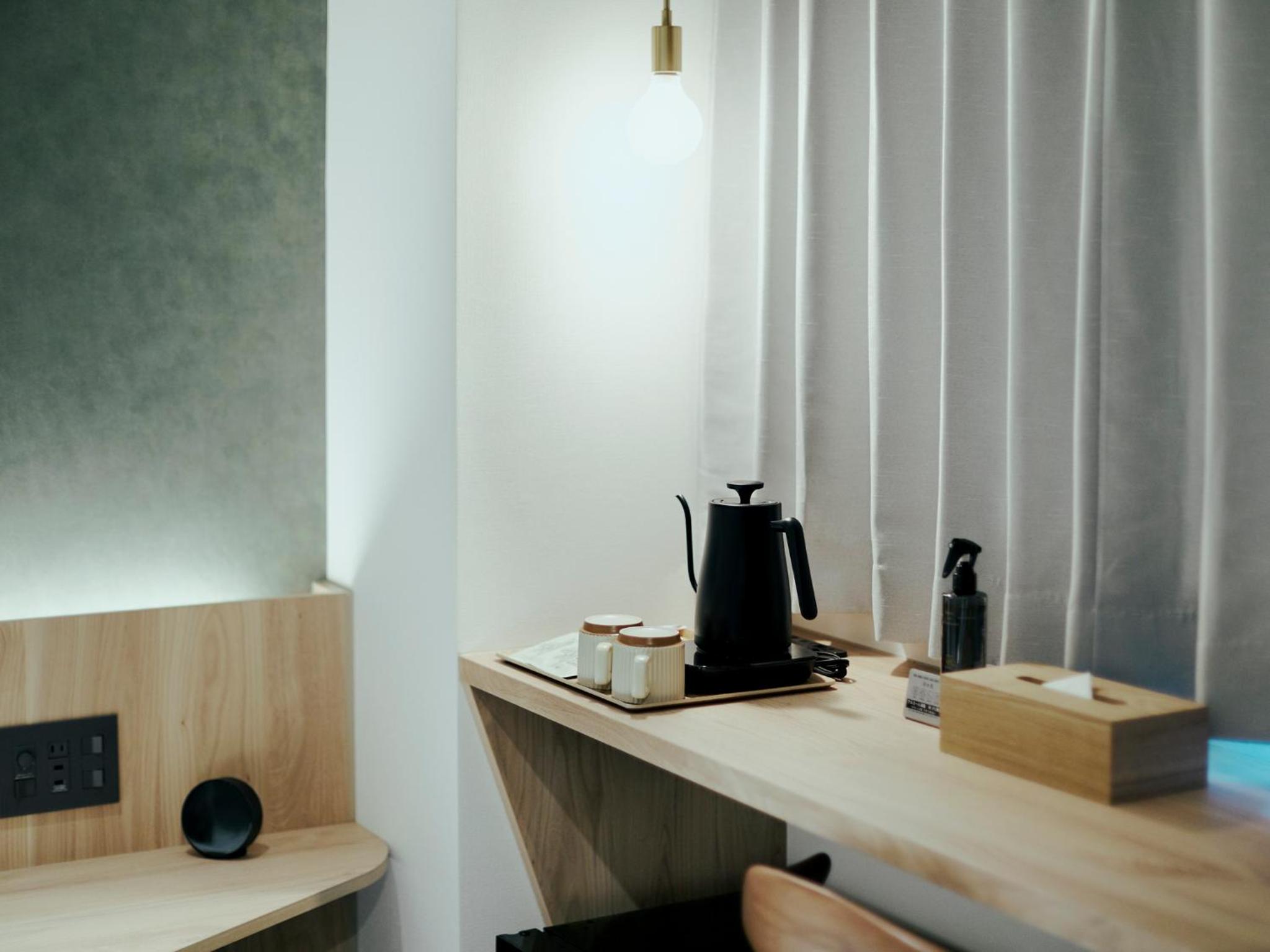 Double Room - Photo 9