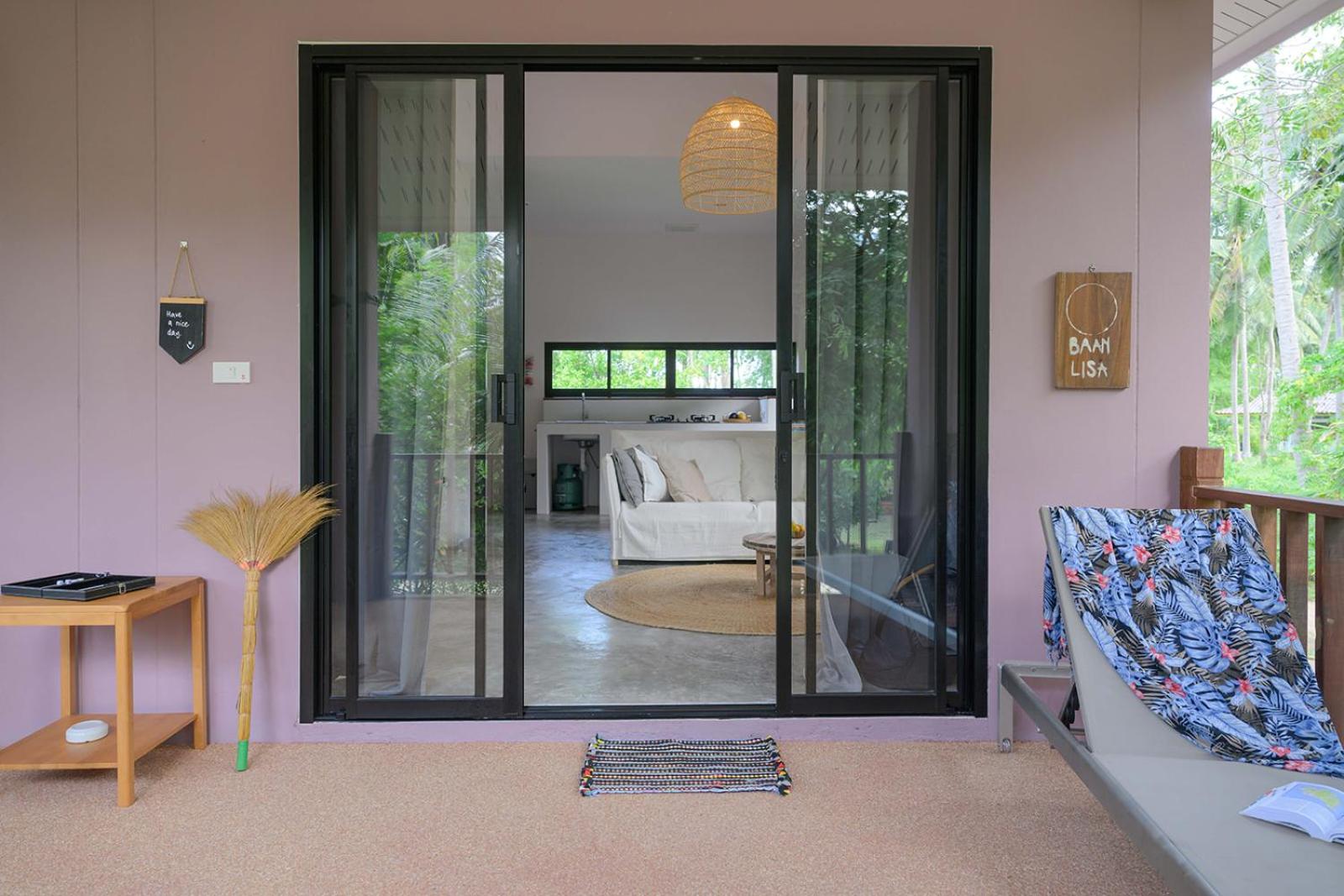 One-Bedroom House - Photo 12