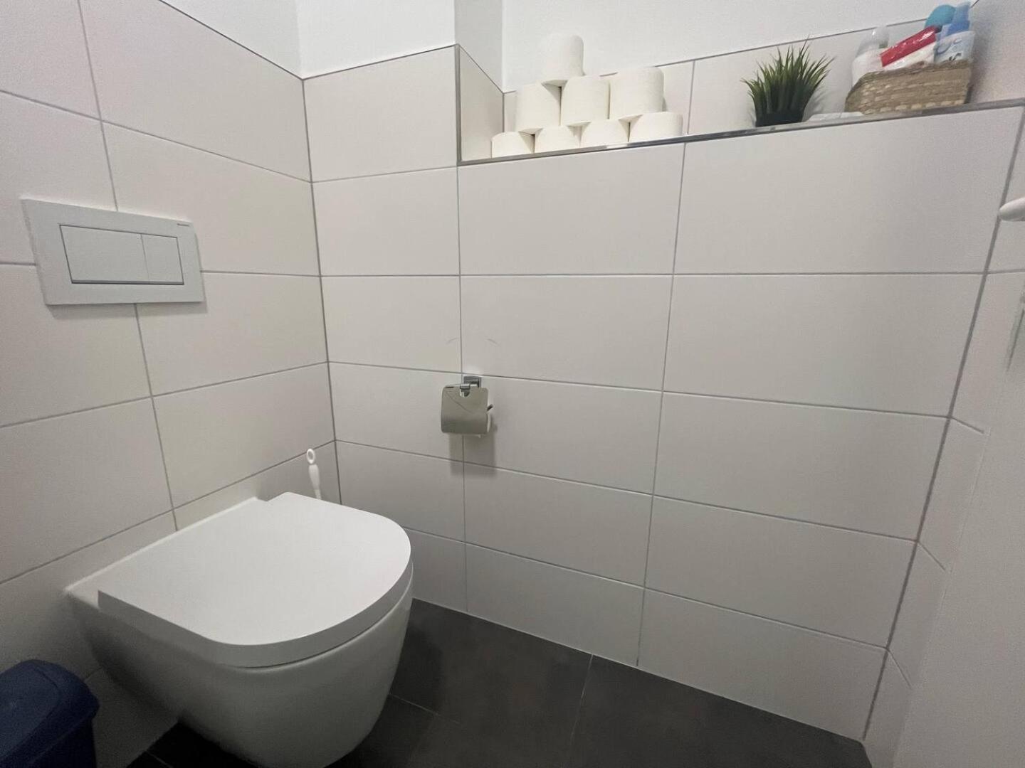 Three-Bedroom Apartment photo 2