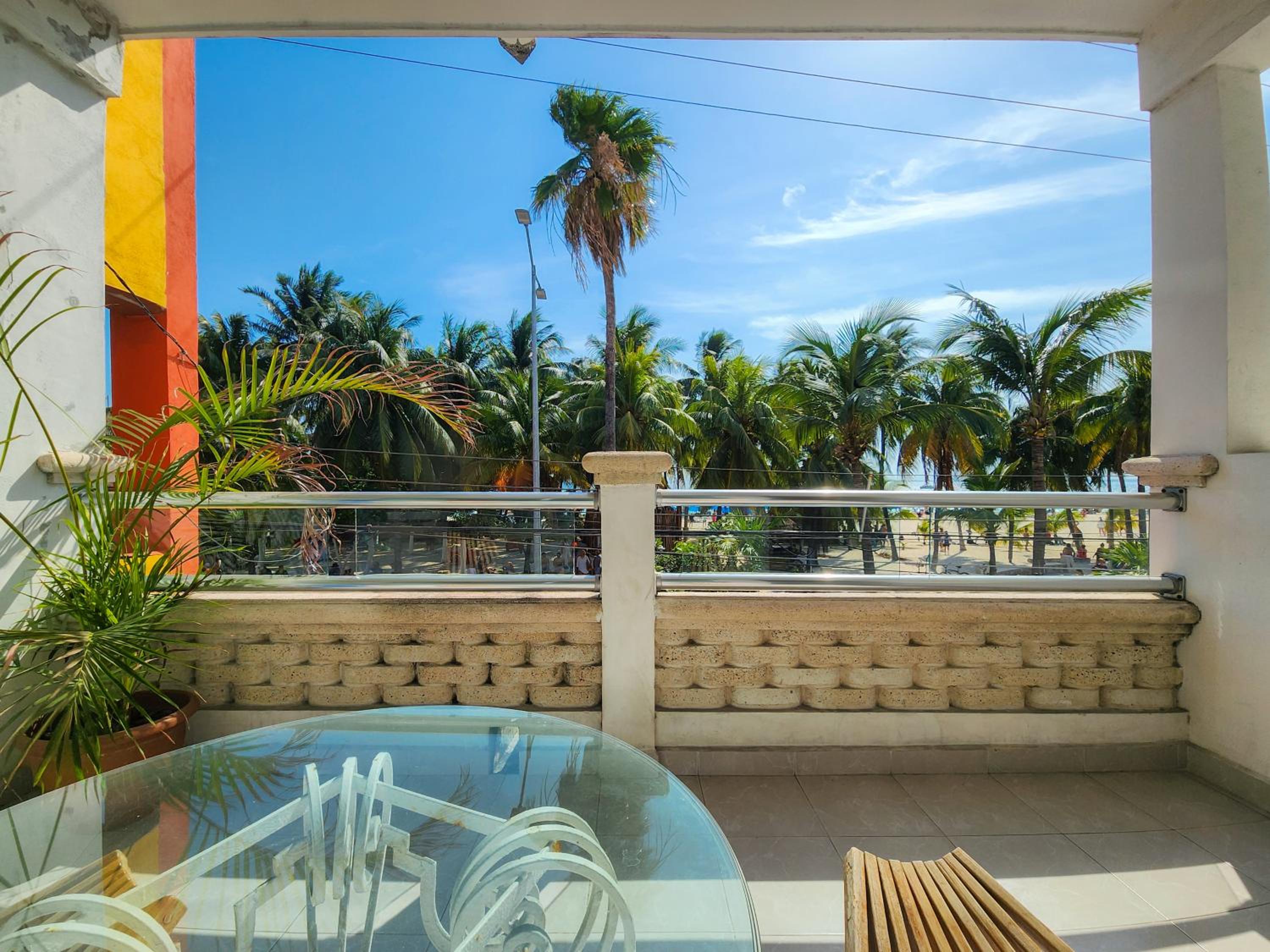 Twin Room with Balcony - Photo 60